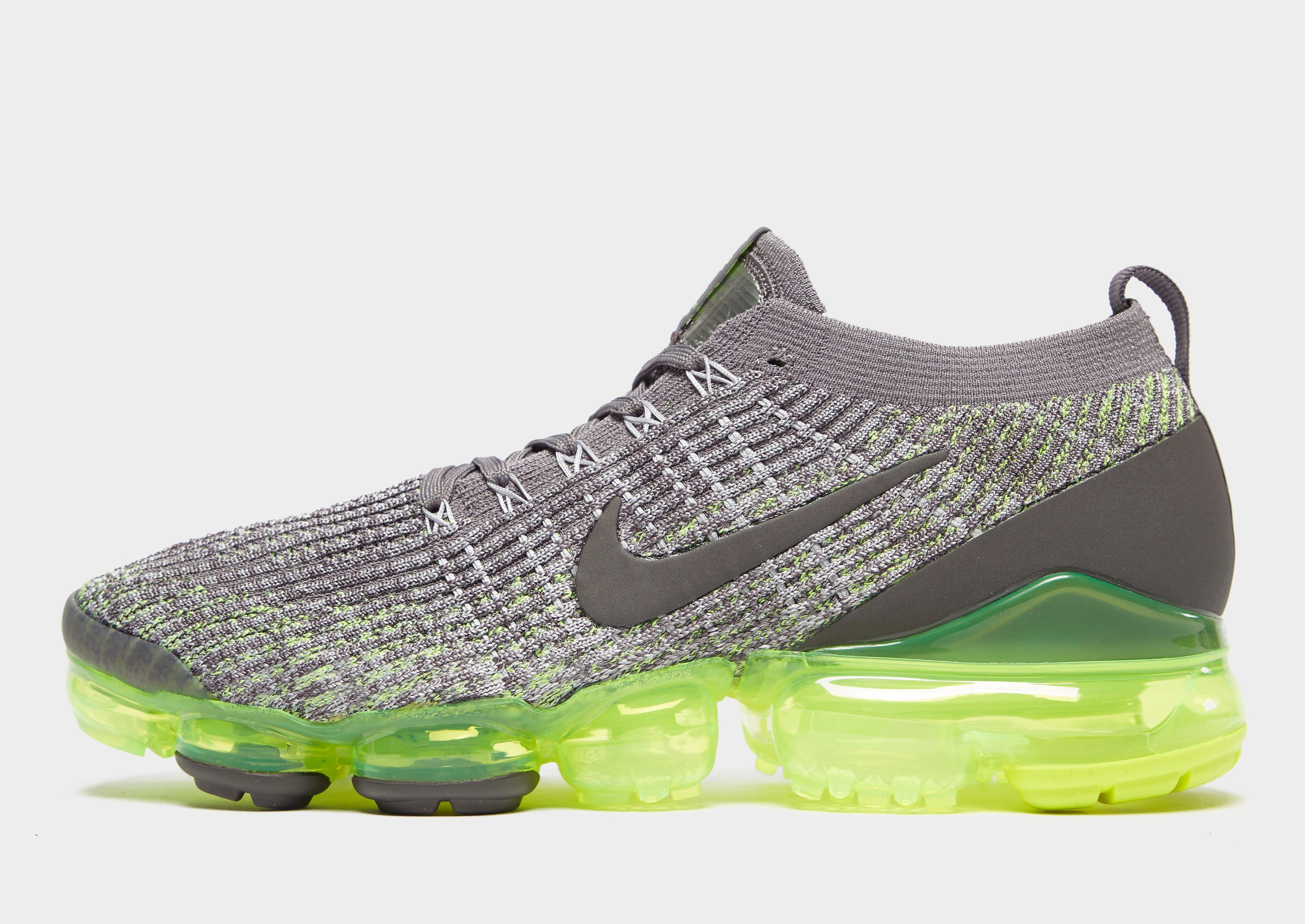 vapormax flyknit grey and green