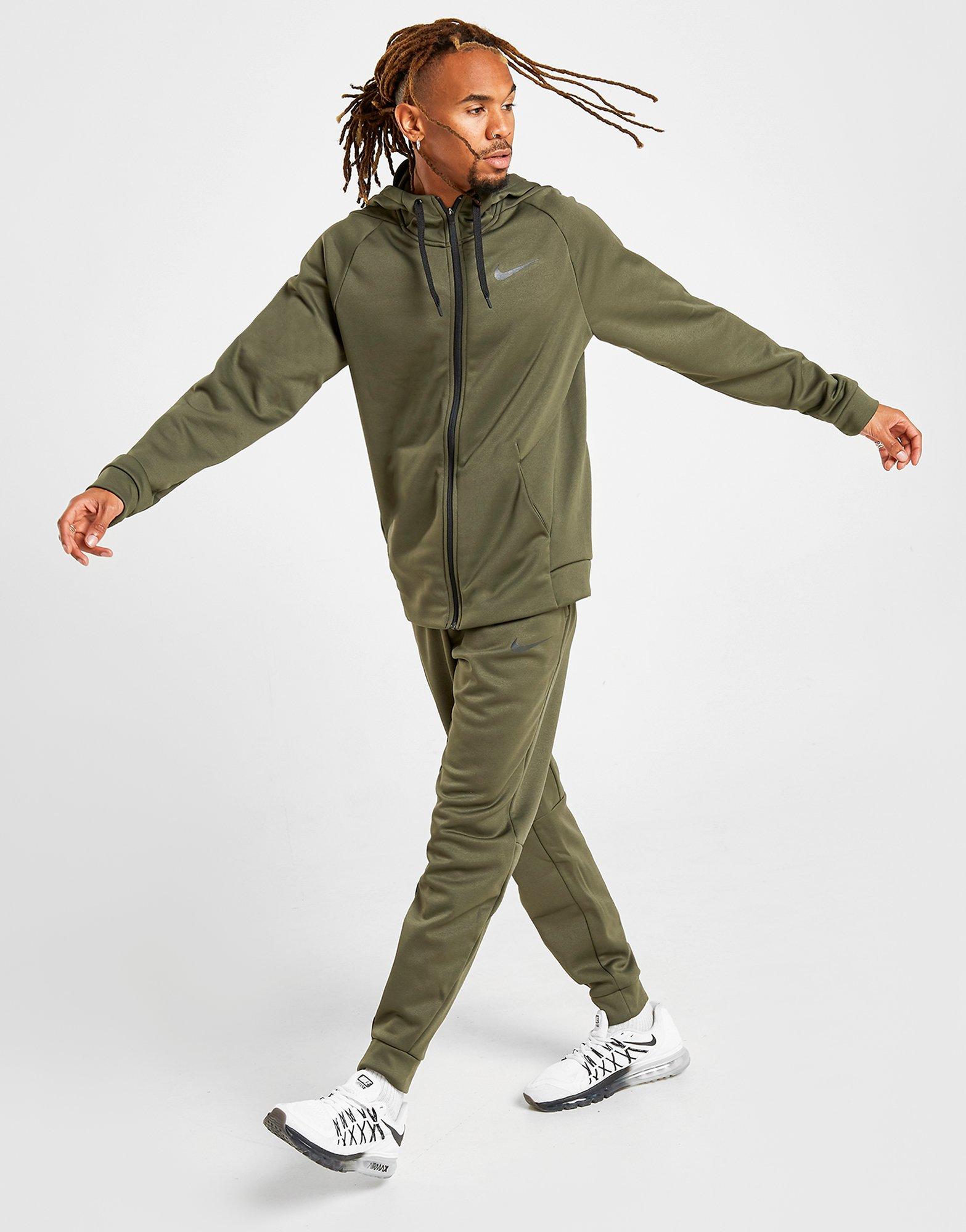 chandal training nike