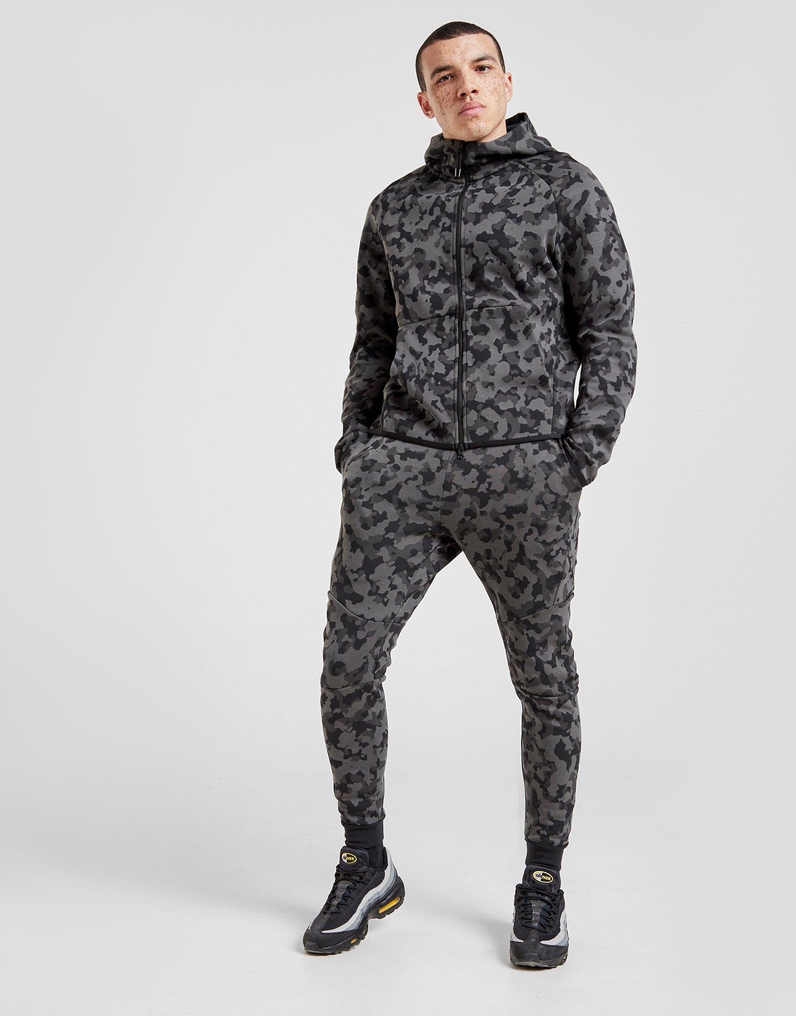 nike tech fleece camouflage