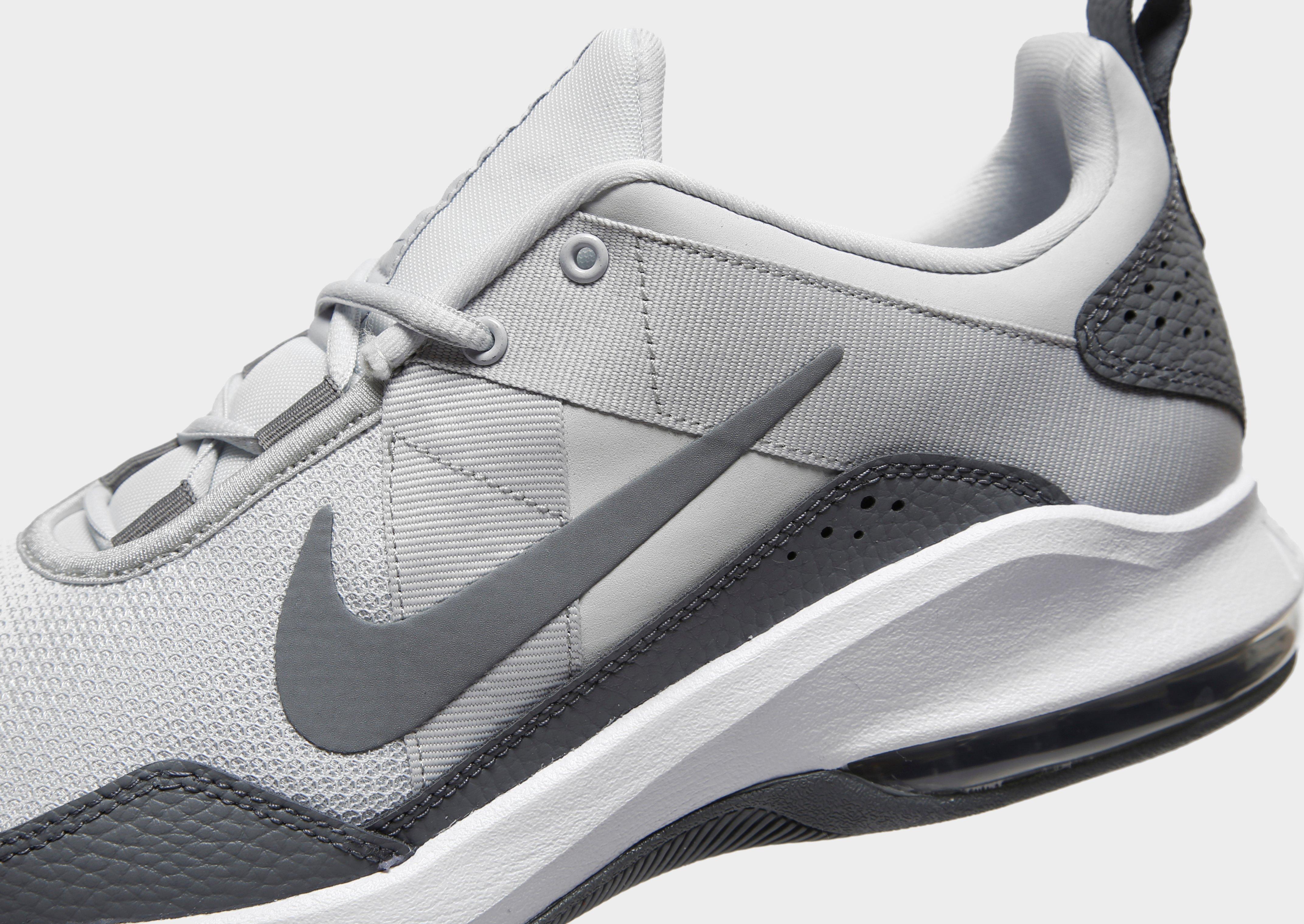 nike air max alpha trainer black