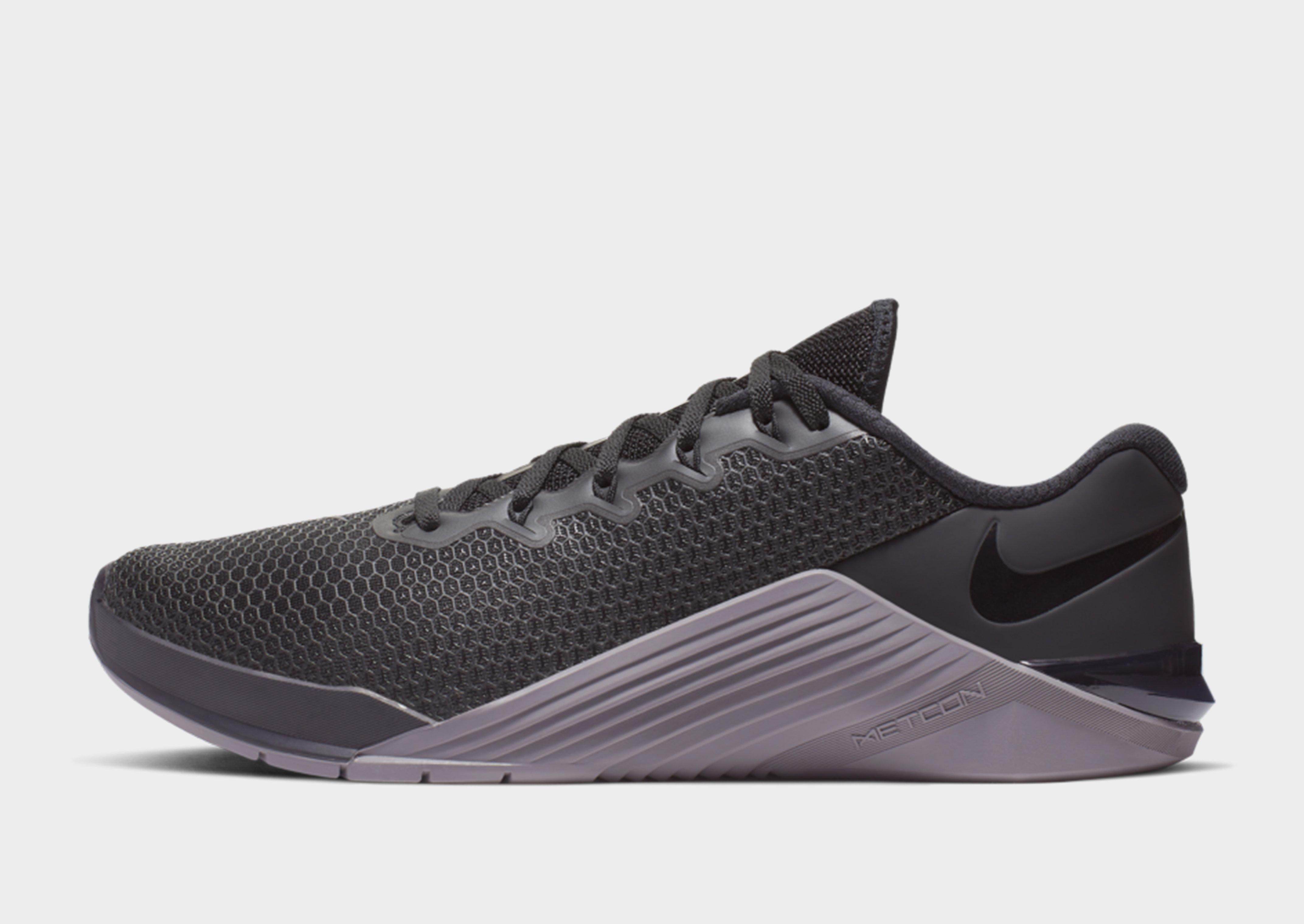 nike metcon grey