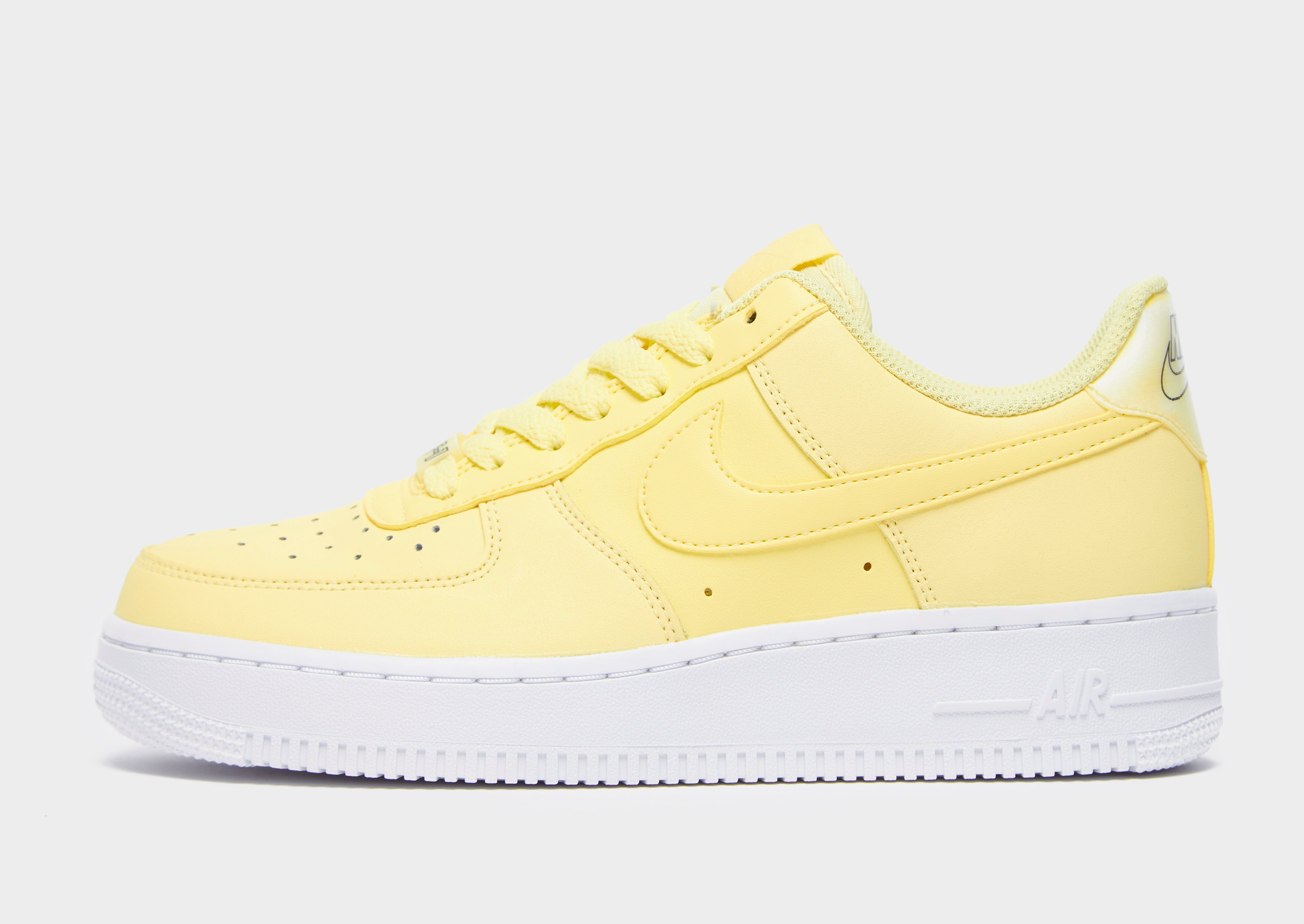 yellow air force 1 07 lv8 1 trainers