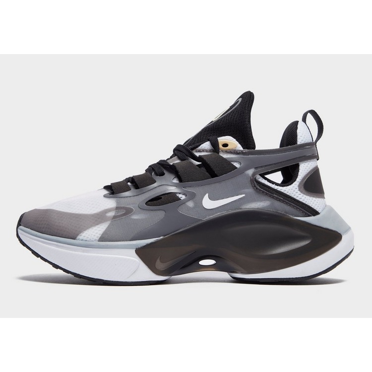Nike Signal D/MS/X Women's