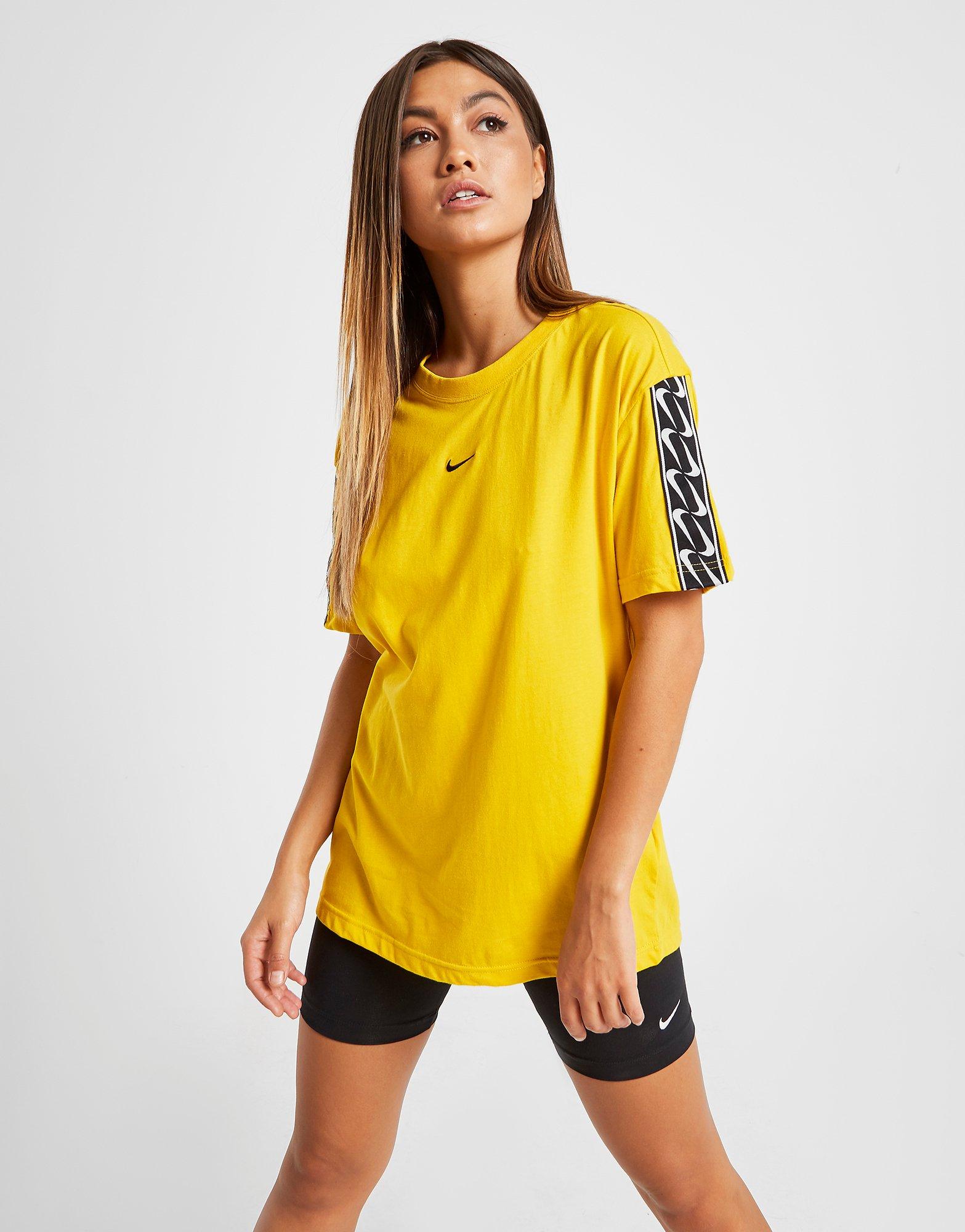 nike camiseta tape