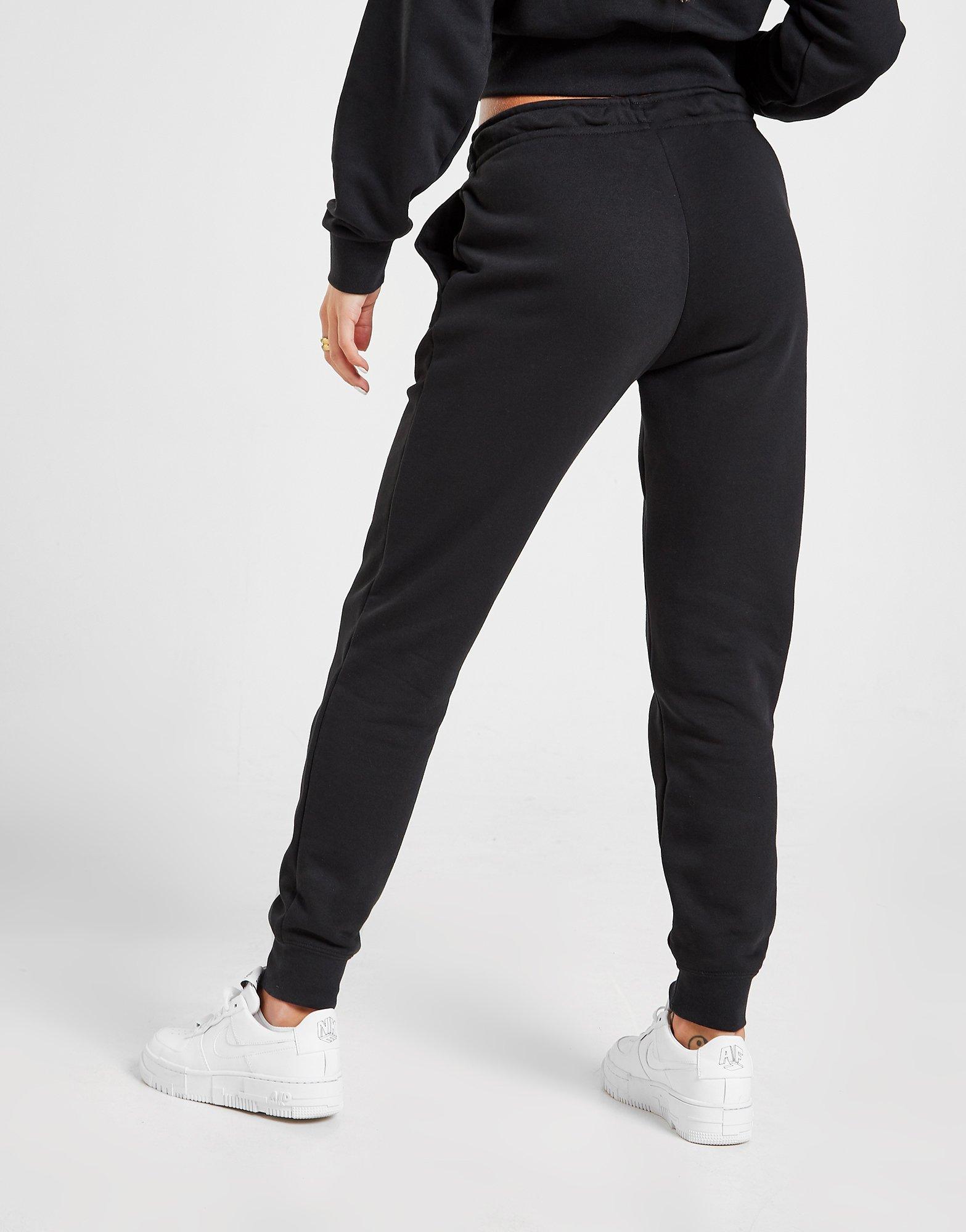 nike essential black joggers