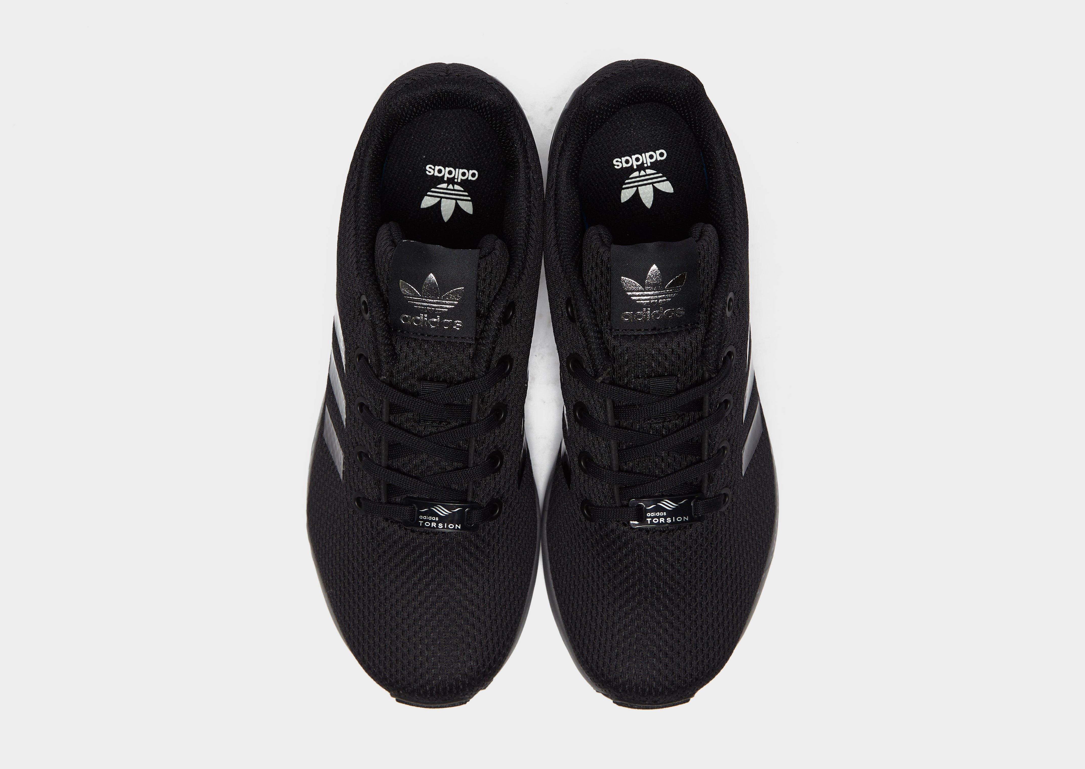 black adidas flux junior