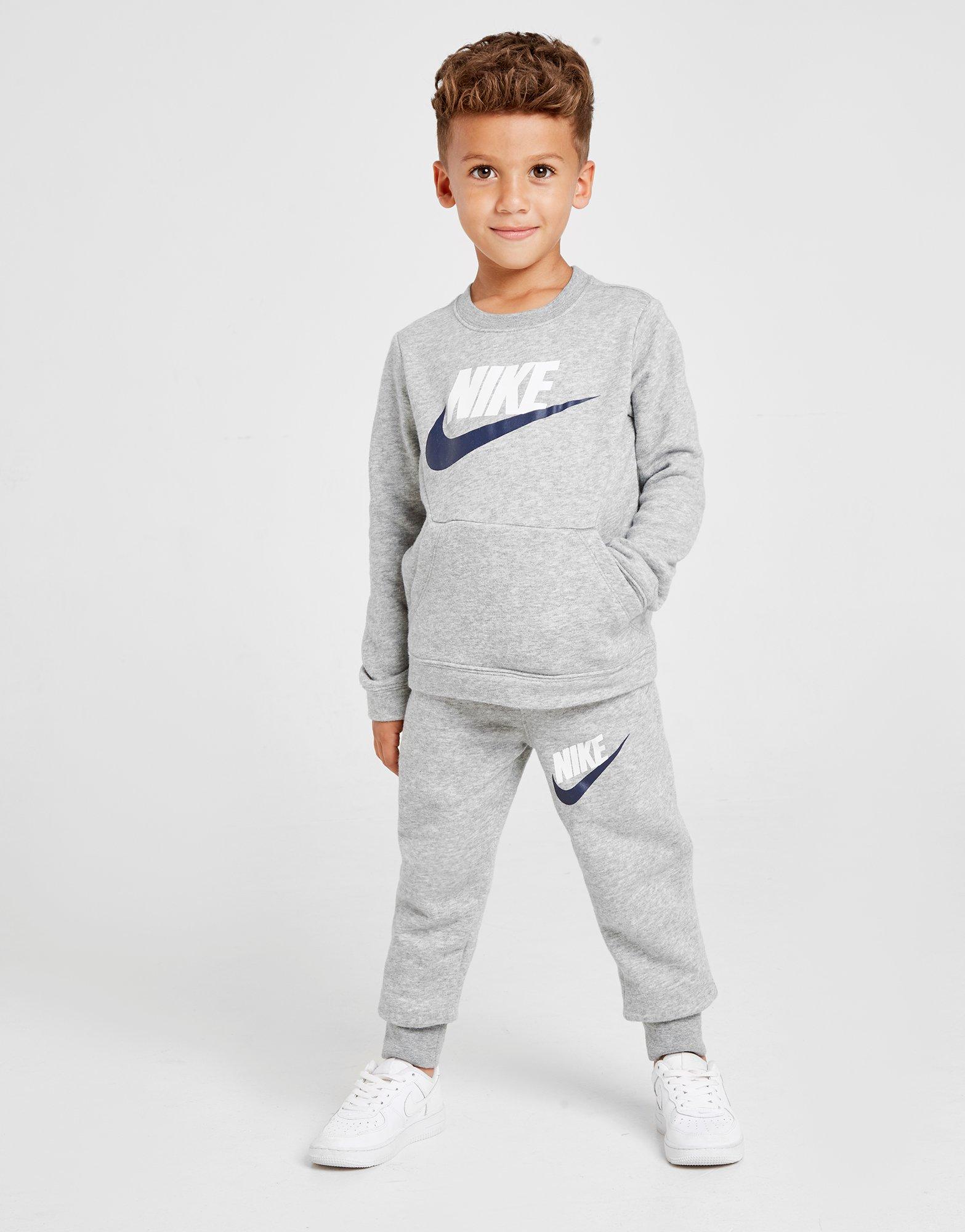 tuta nike bambino offerta