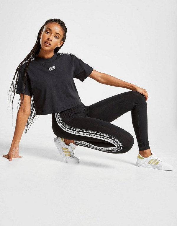 Shop den adidas Originals Tape Leggings Damen in Black | JD Shop den adidas Originals Tape Leggings Damen in Black | JD