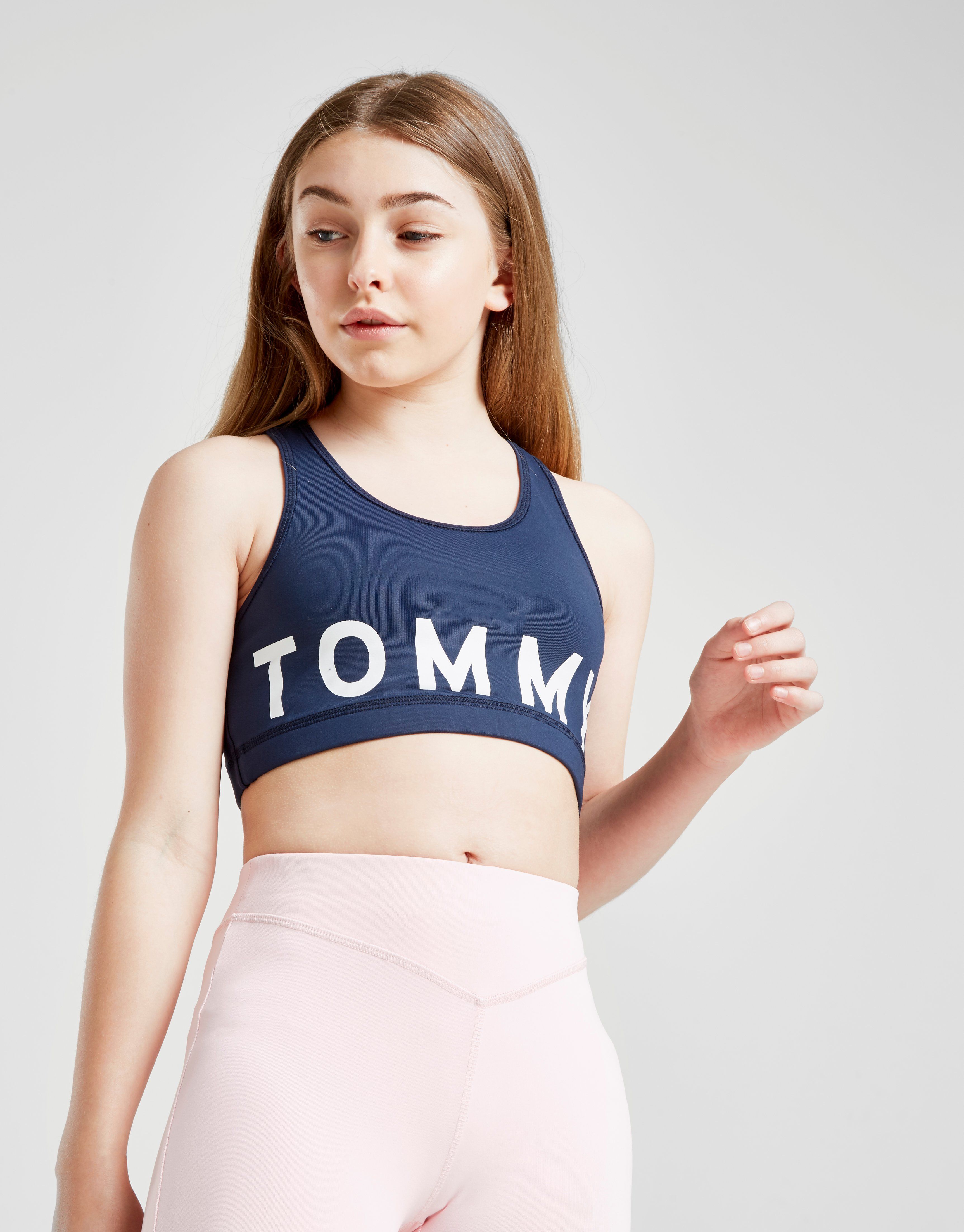 Jd sports tommy hilfiger womens hotsell