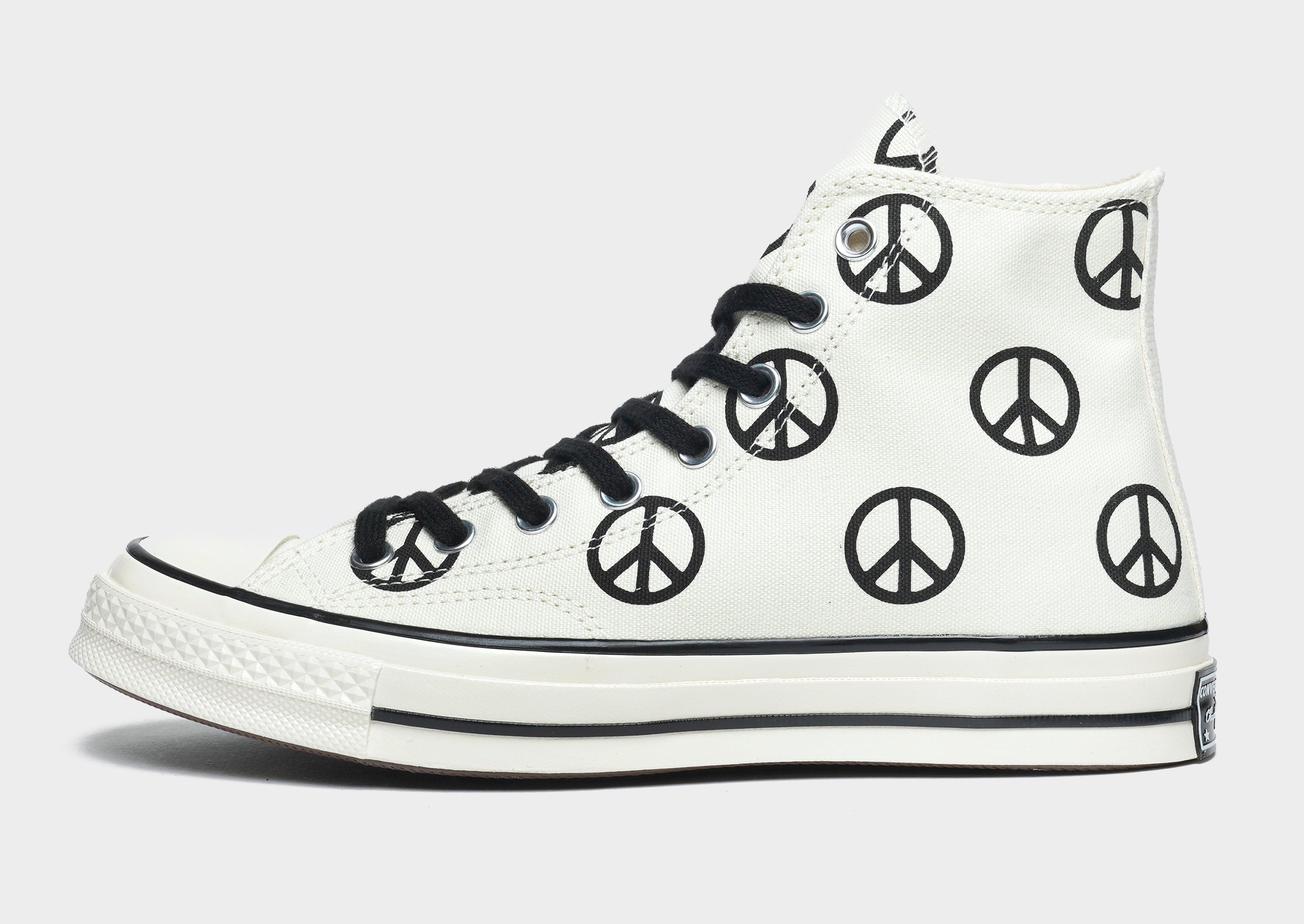 White Converse Chuck Taylor All Star 70 