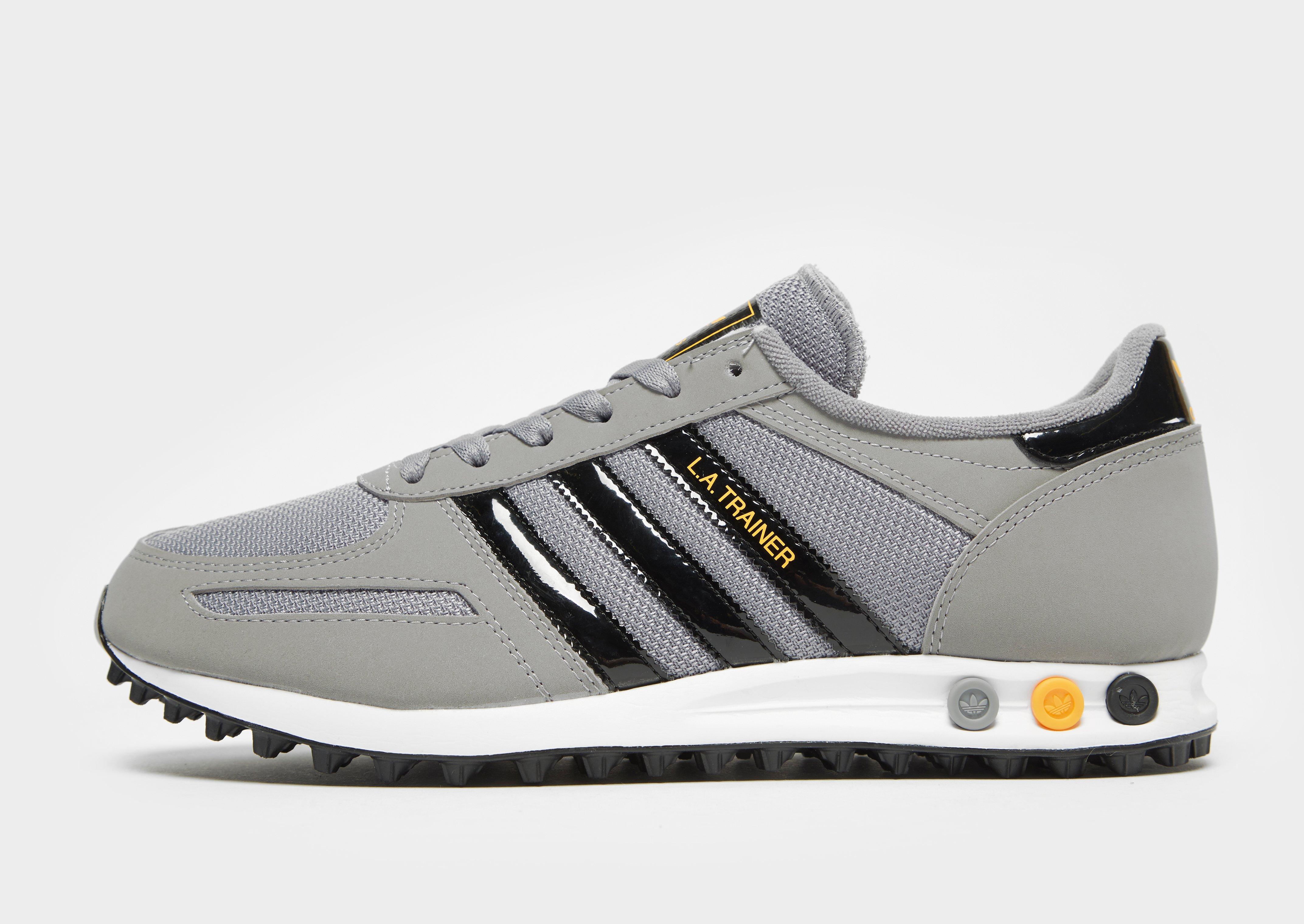 adidas grey trainers jd sports