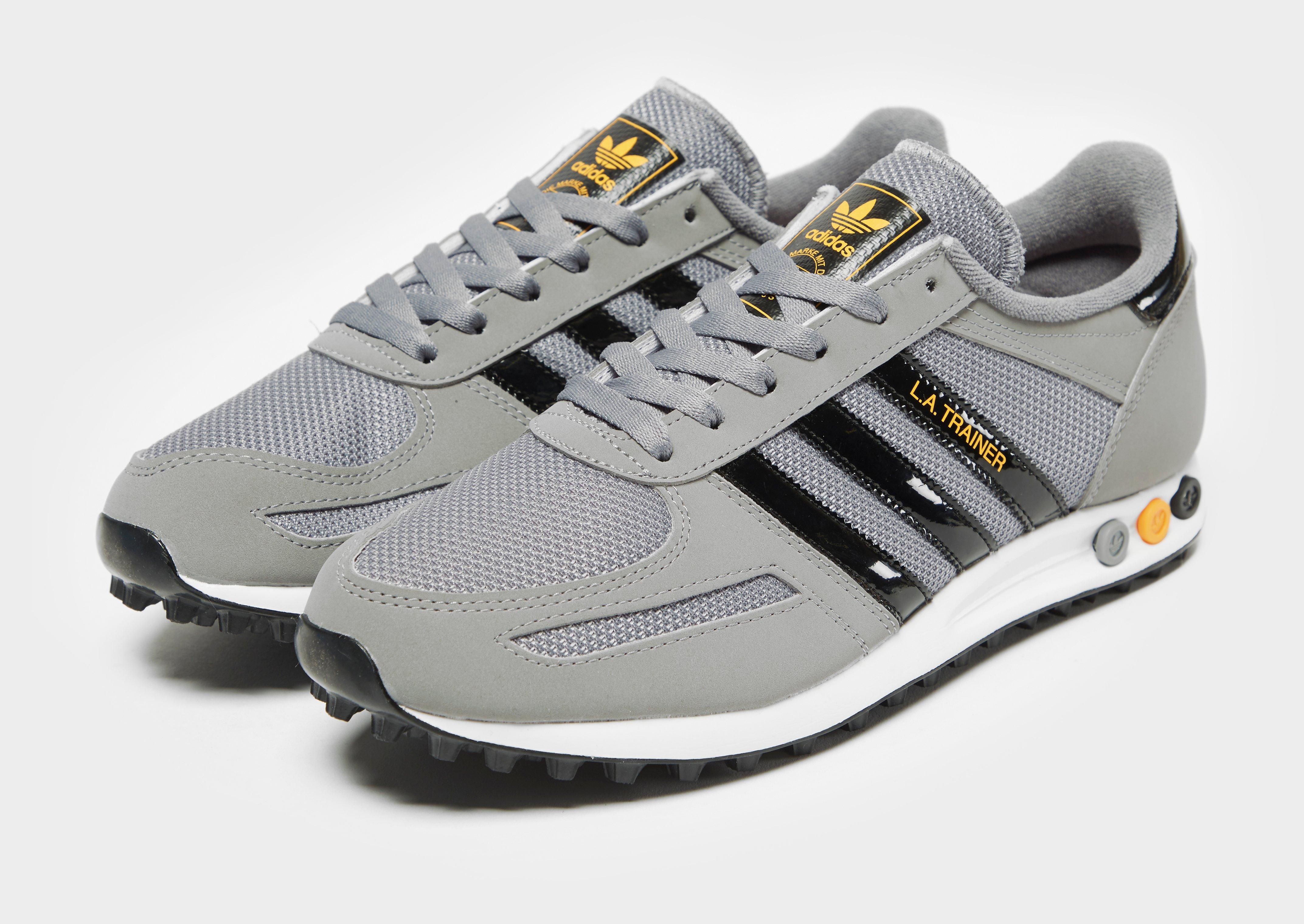 la trainer grey