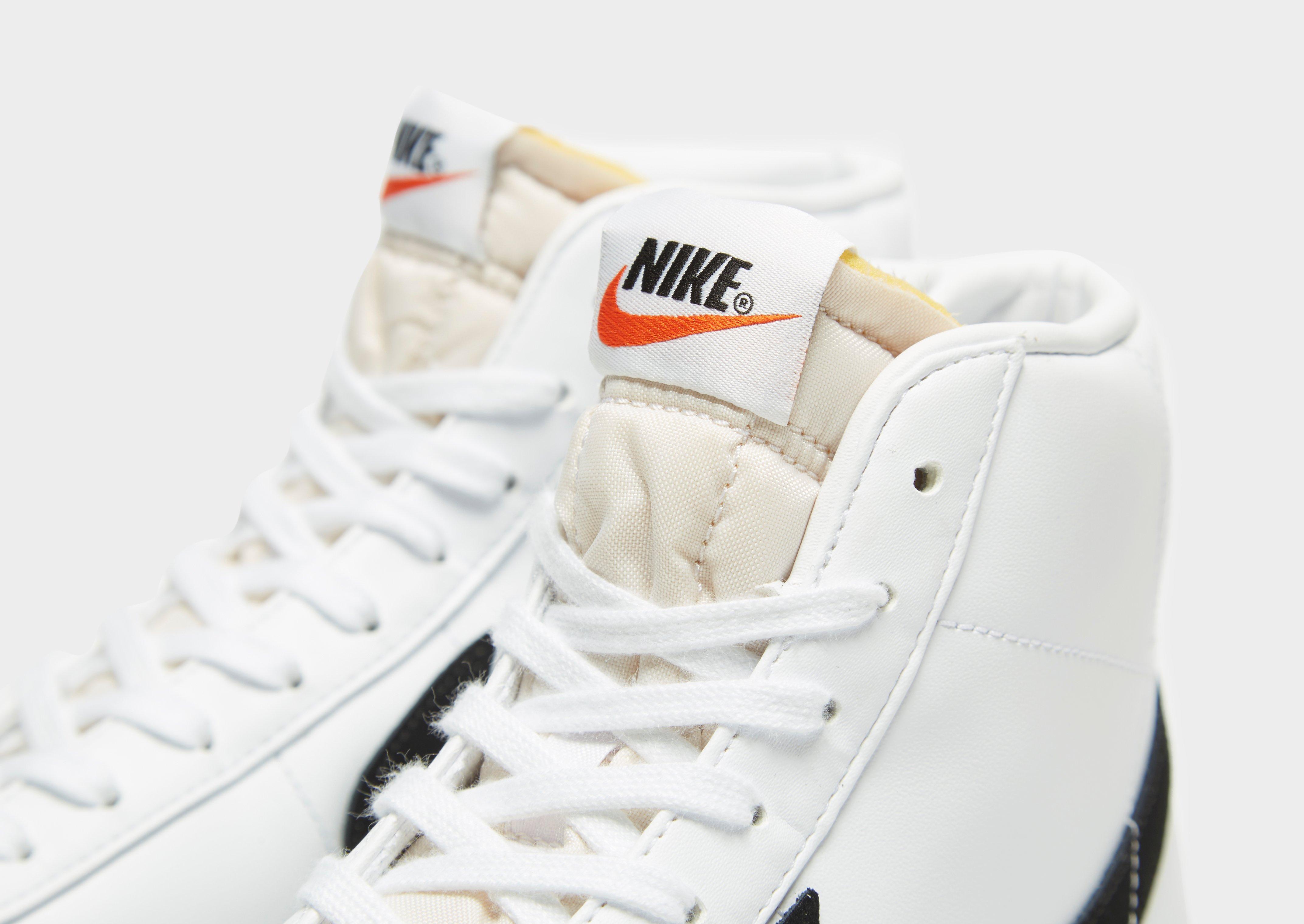 White Nike Blazer Mid '77 QS - JD Sports Global