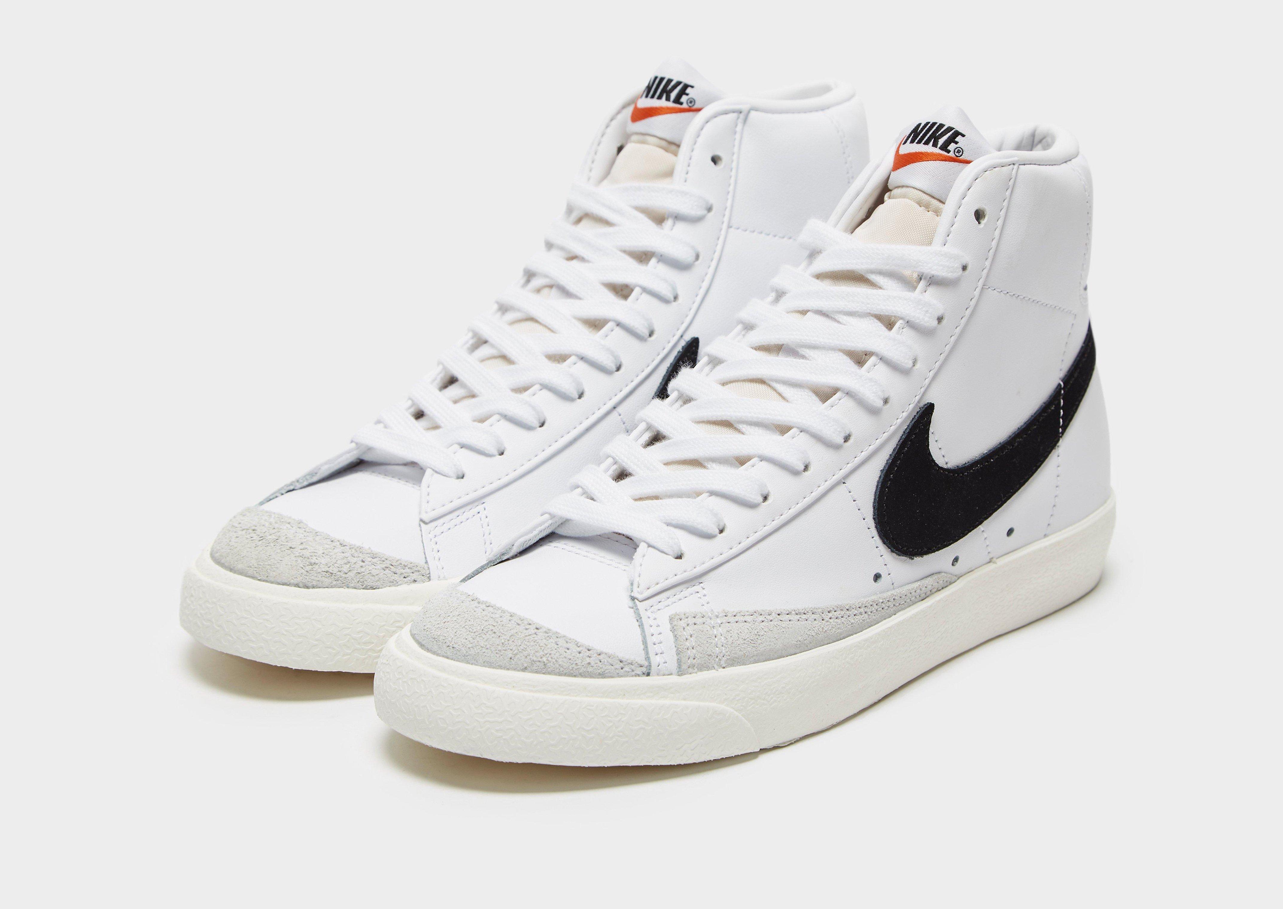 Compra Nike Blazer Mid '77 para mujer en Blanco