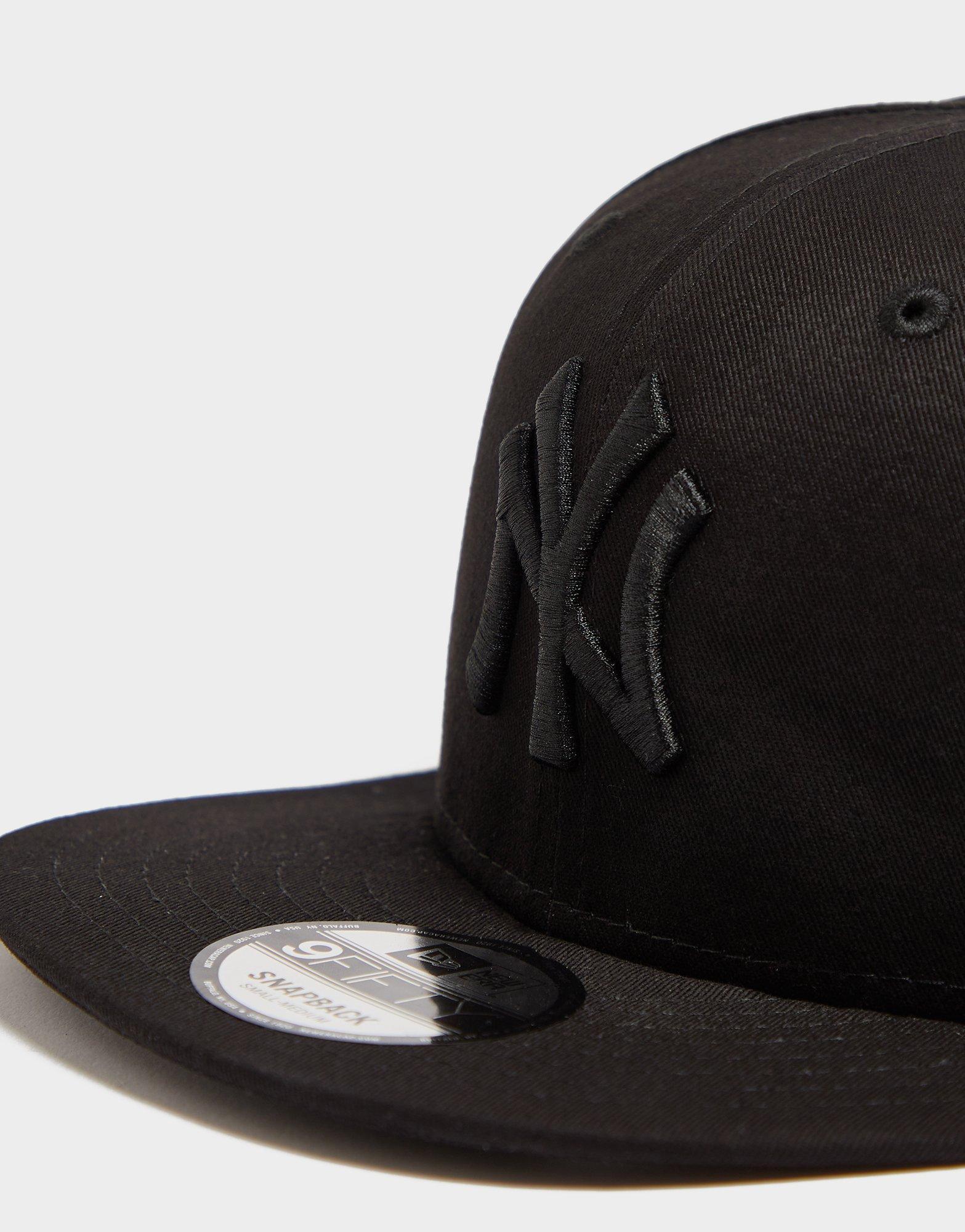 New Era All Black 9FIFTY Snapback Cap