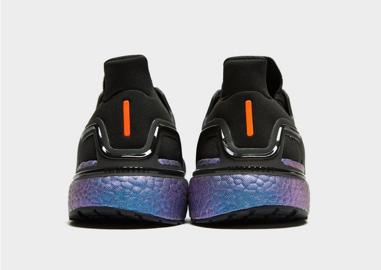 adidas Ultra Boost 20