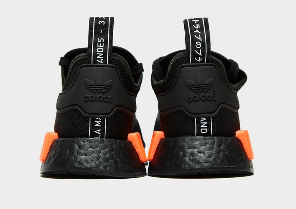 Shop den adidas Originals NMD R1 Kinder in Grau | JD Sports adidas originals nmd xr1 jd sports