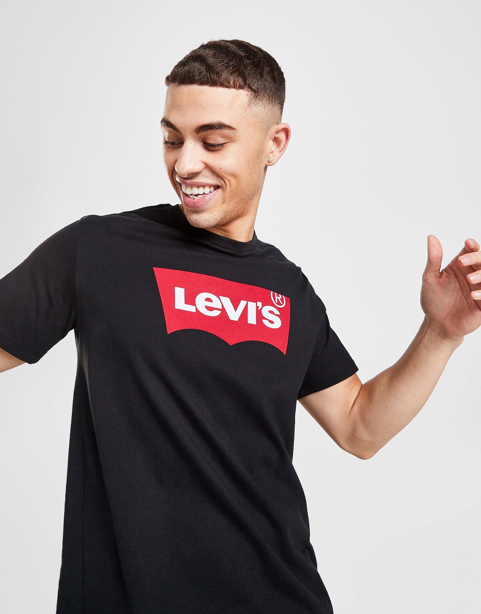 levis batwing tee