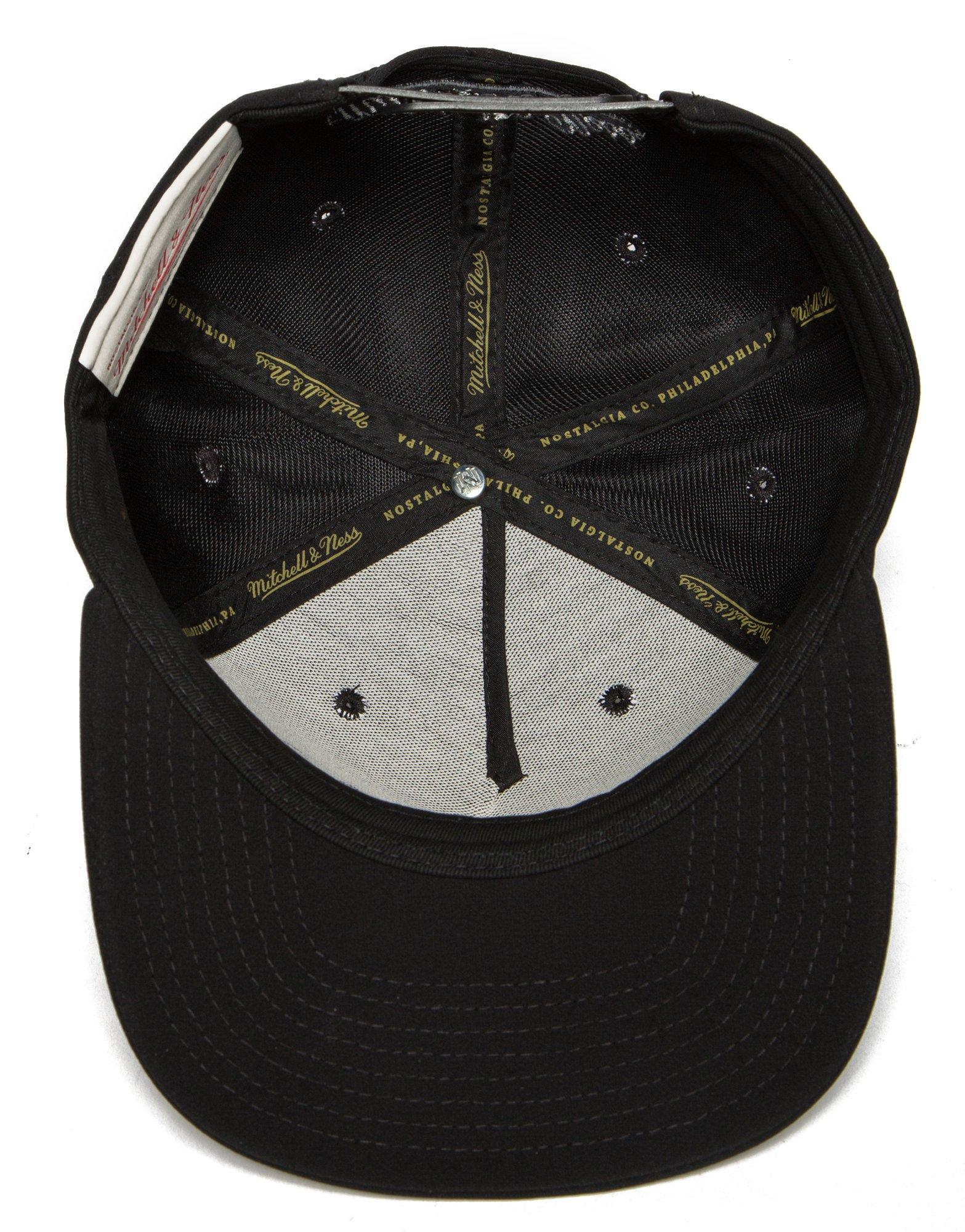 Mitchell & Ness Stretch Snapback Cap