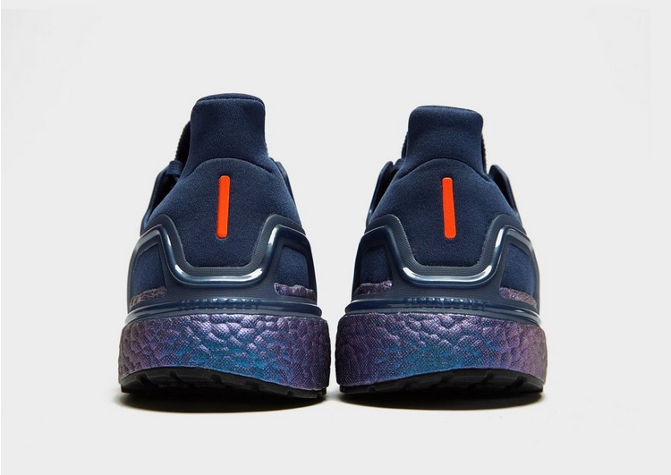 adidas Ultra Boost 20