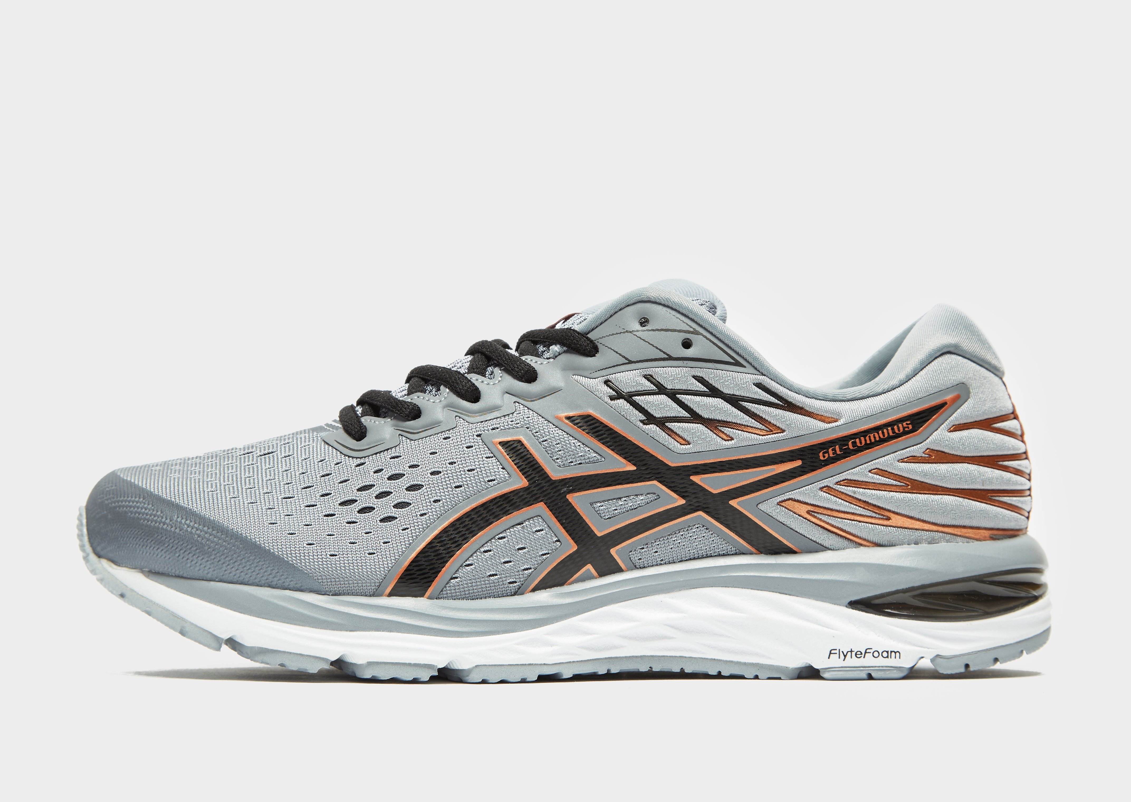 jd asics trainers