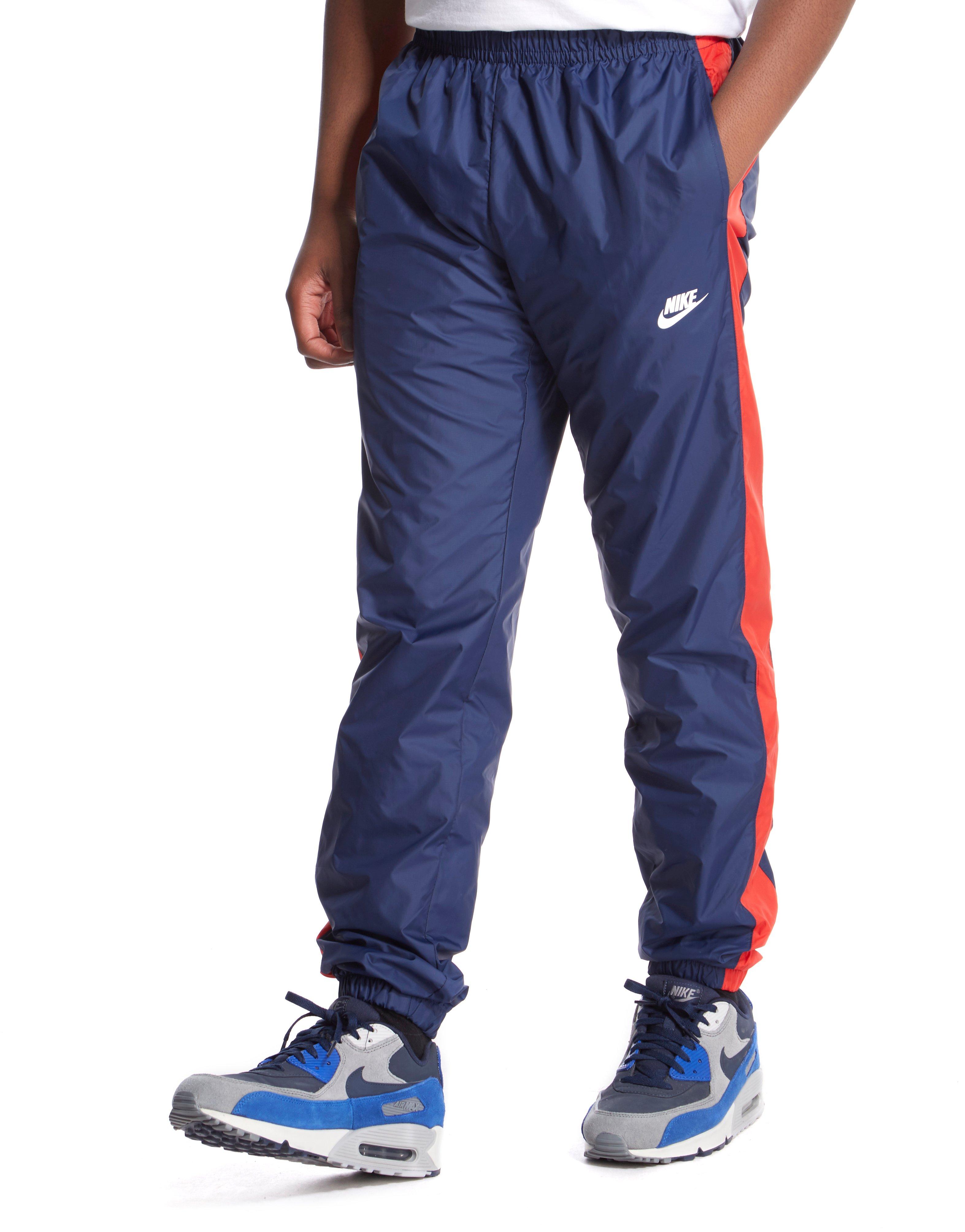 Nike wind shop pants