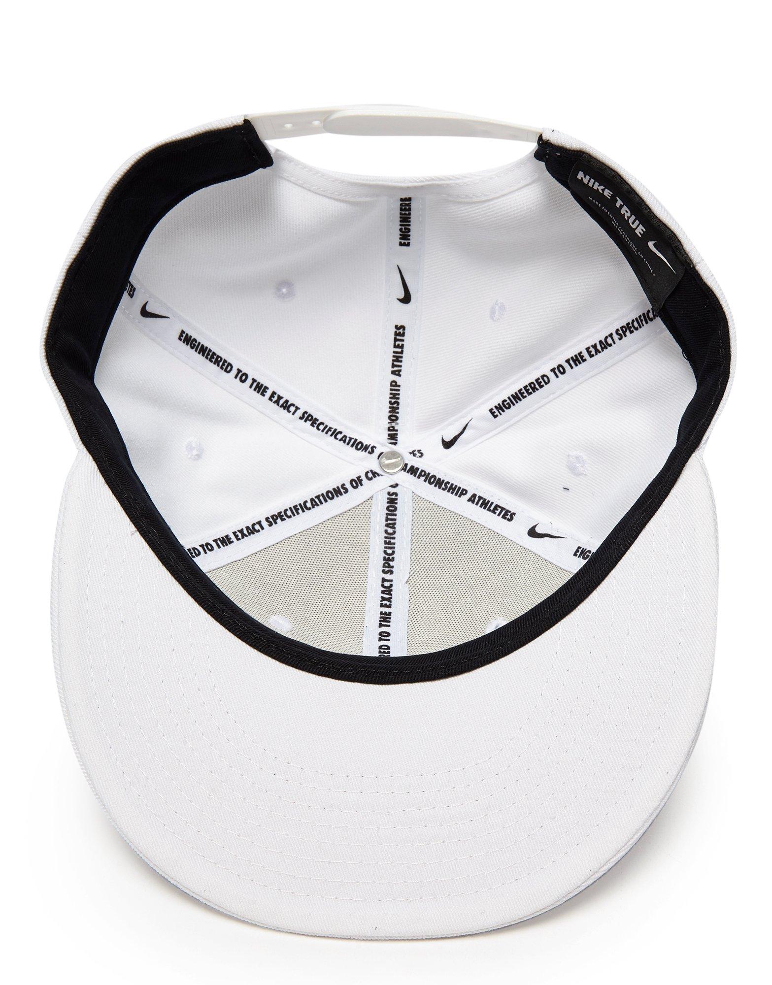 Nike Futura True 2 Snapback Cap