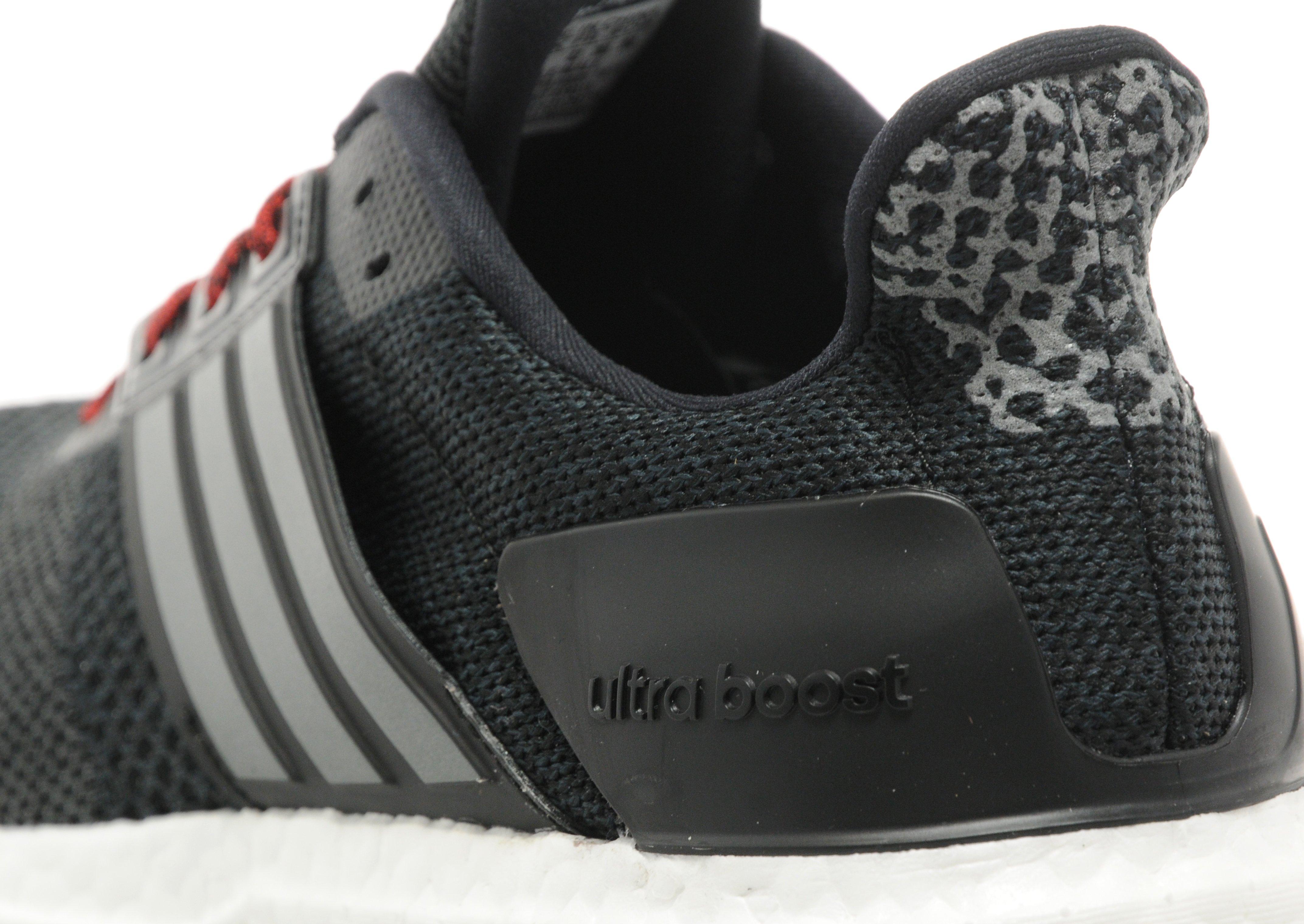 adidas Ultra Boost Street