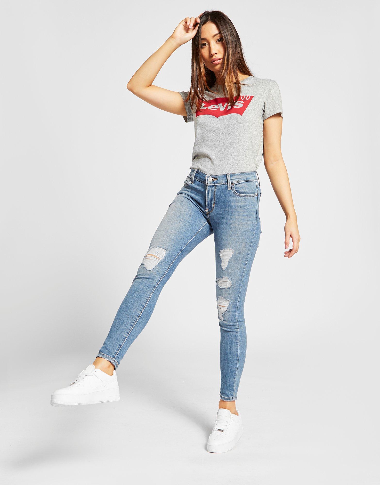 levis ripped jeans womens