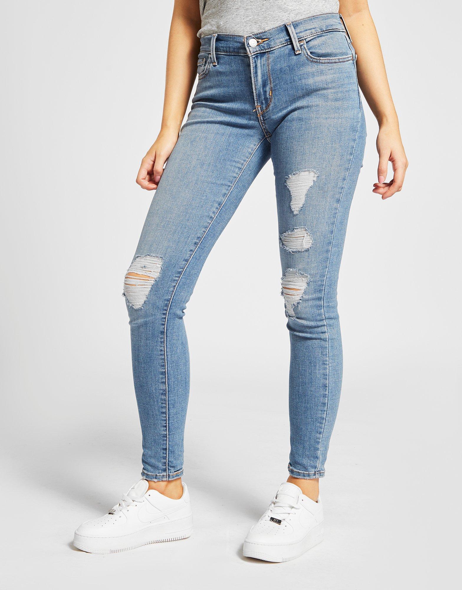 ripped jeans levis
