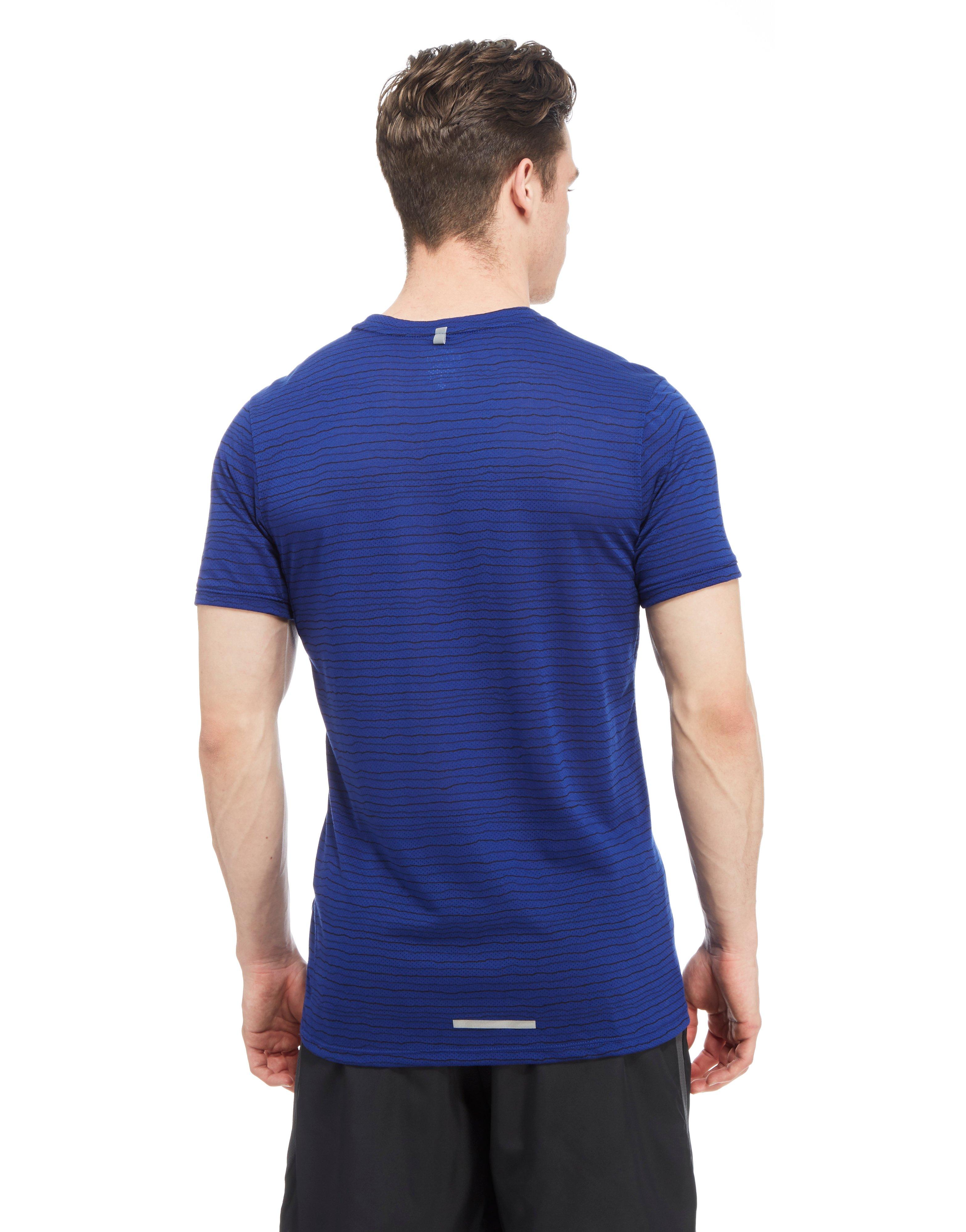 Nike Dri-FIT Cool Tailwind Stripe T-Shirt