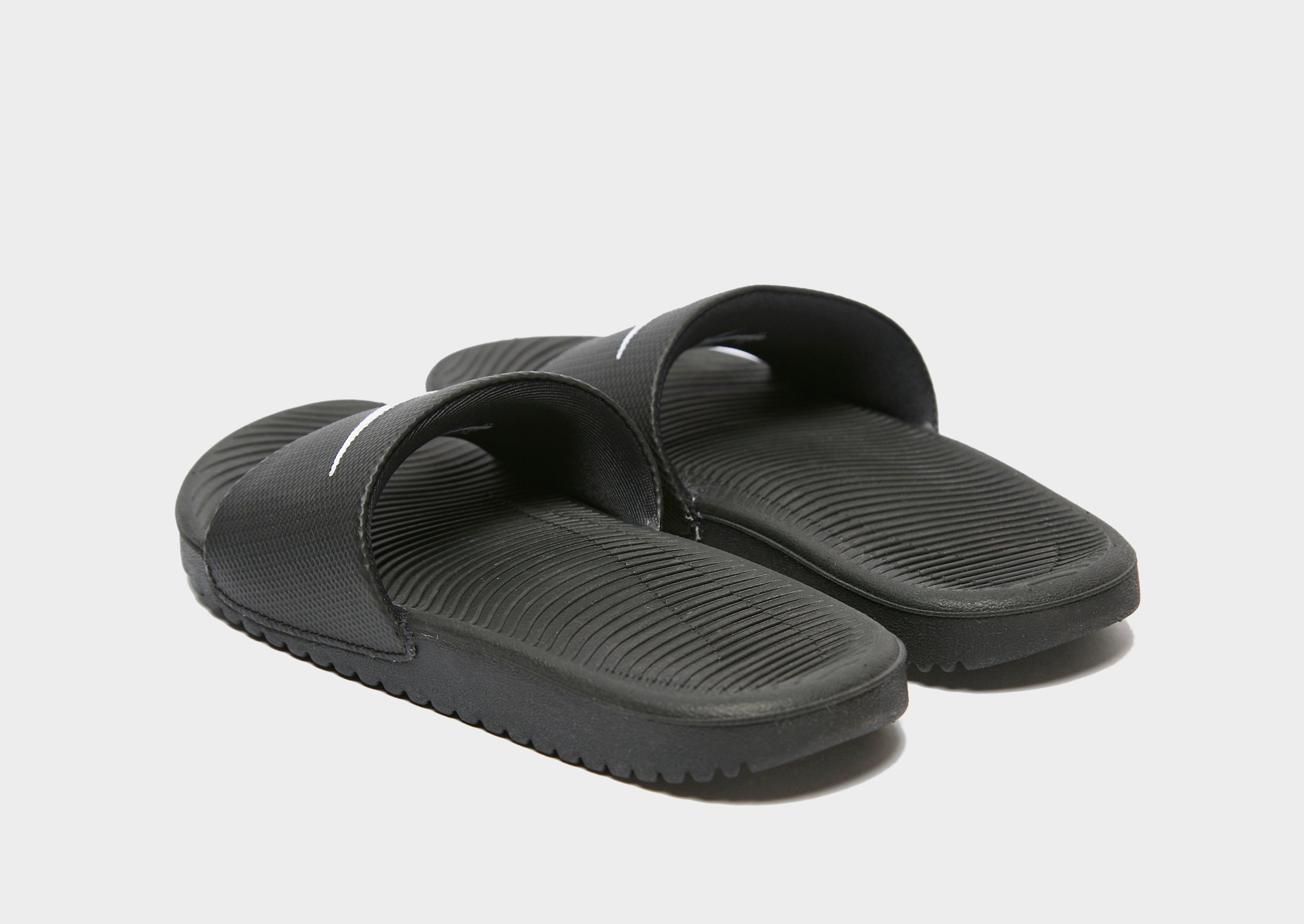 nike kawa slides children