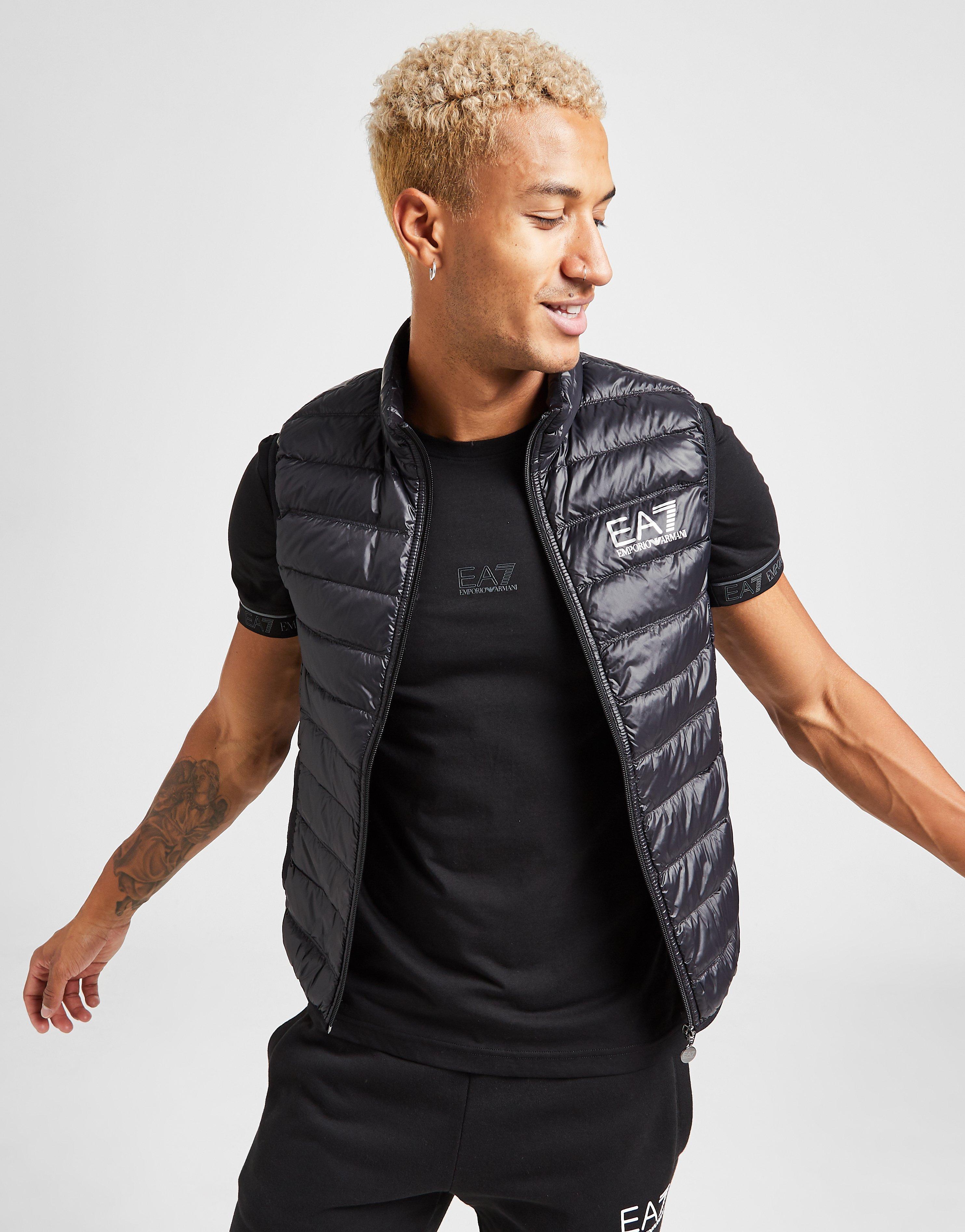 ea7 bodywarmer with hood