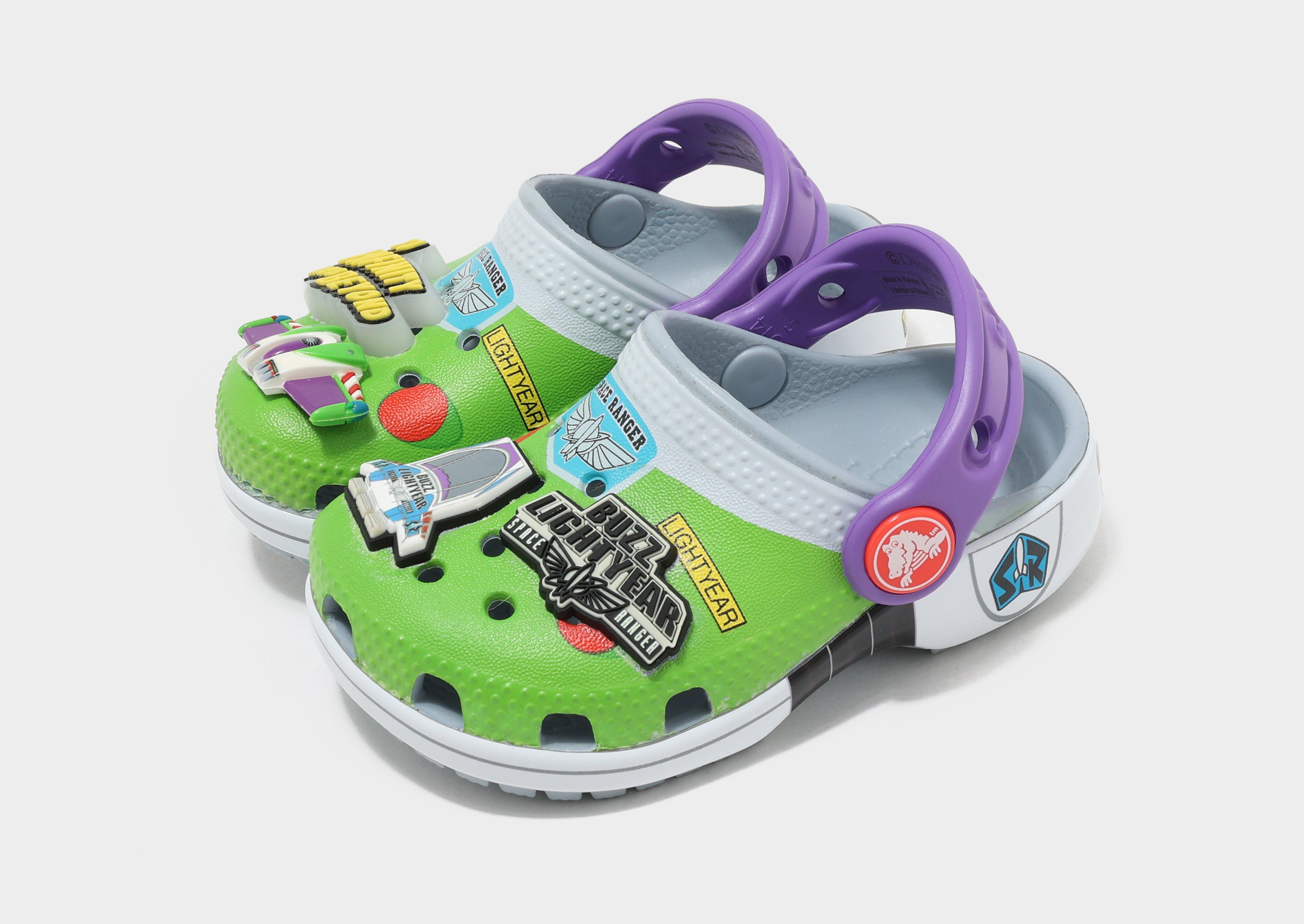 Buzz 2024 lightyear crocs