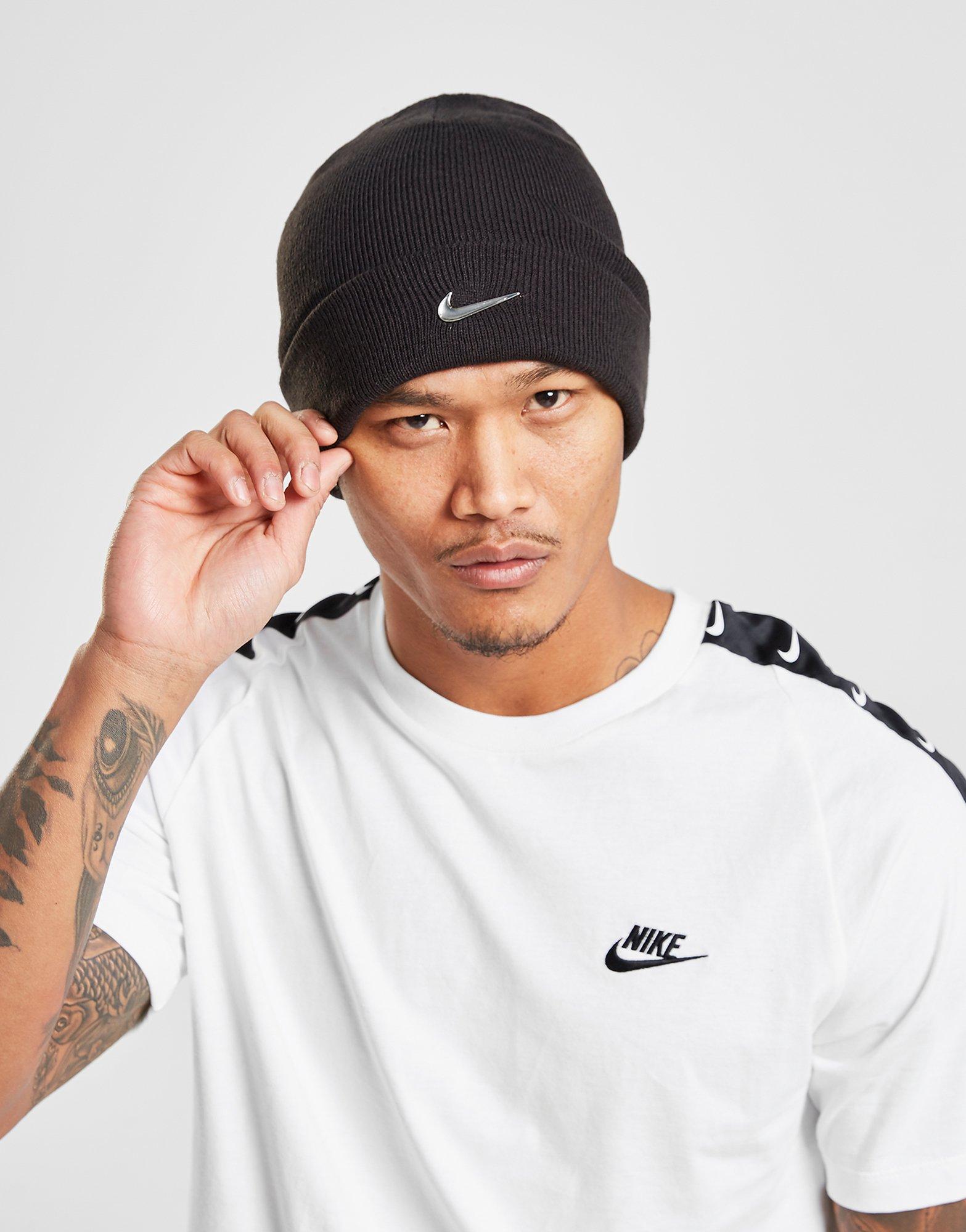 nike swoosh beanie black