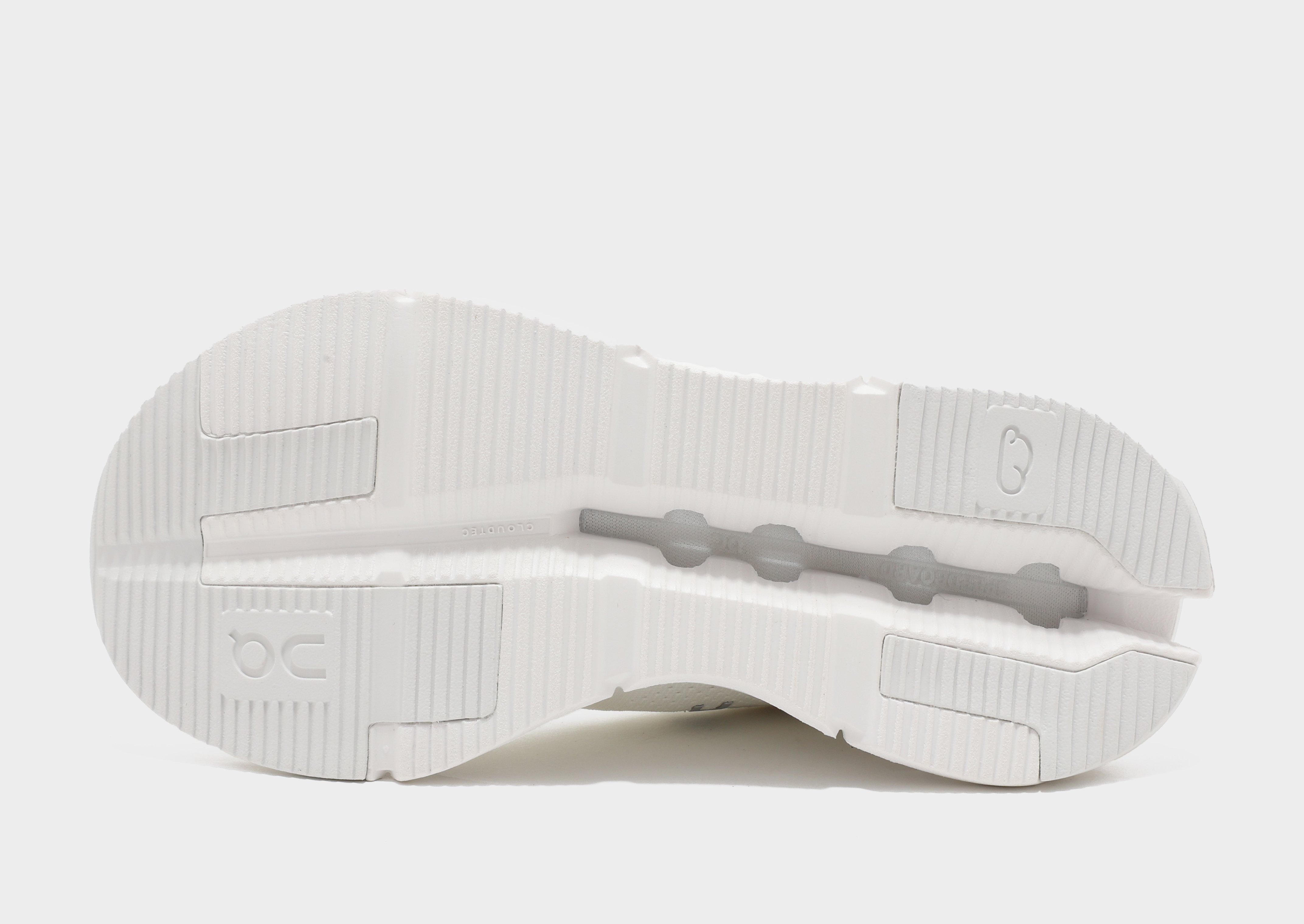 white cloudnova womens
