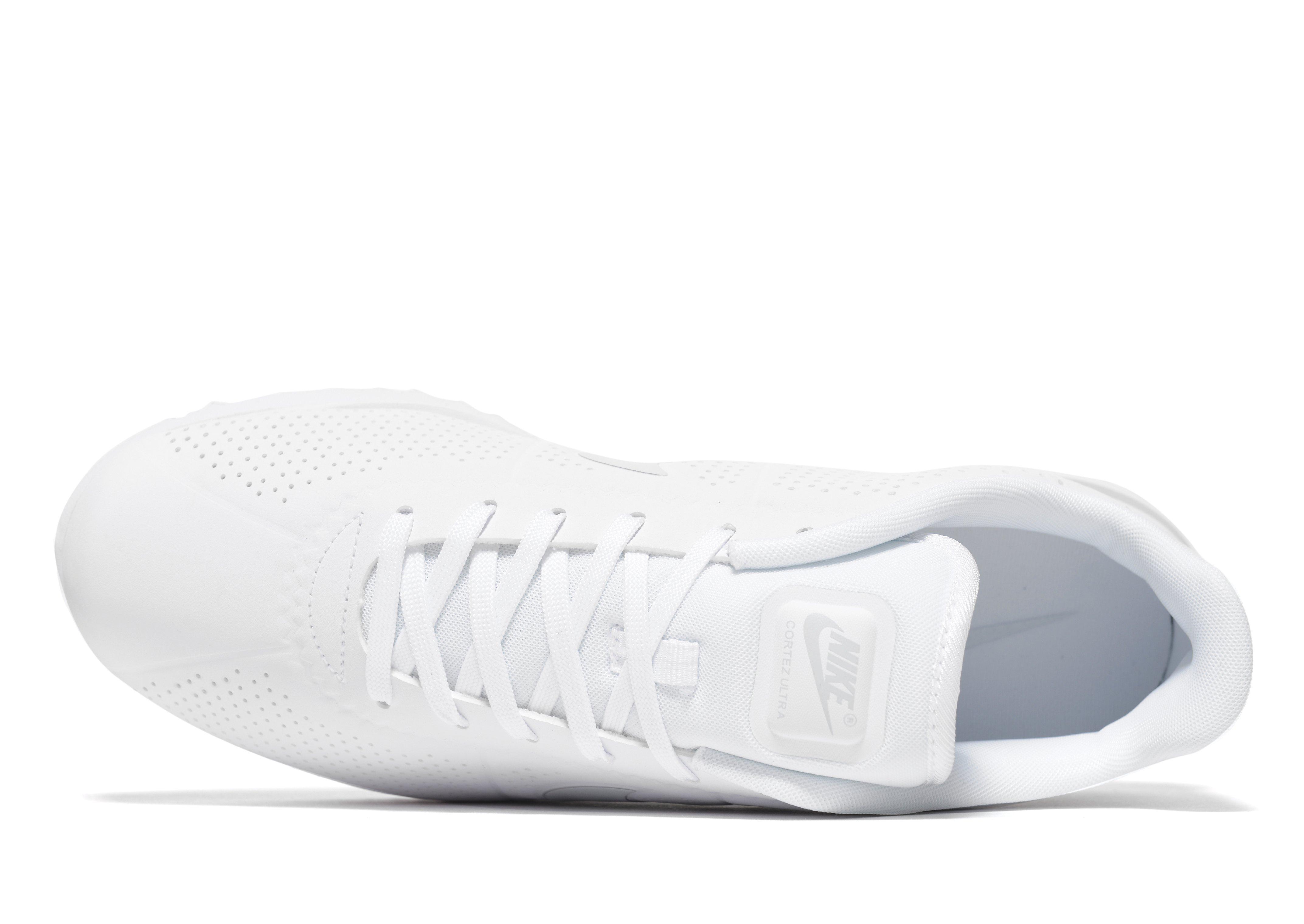 nike ultra moire blancas