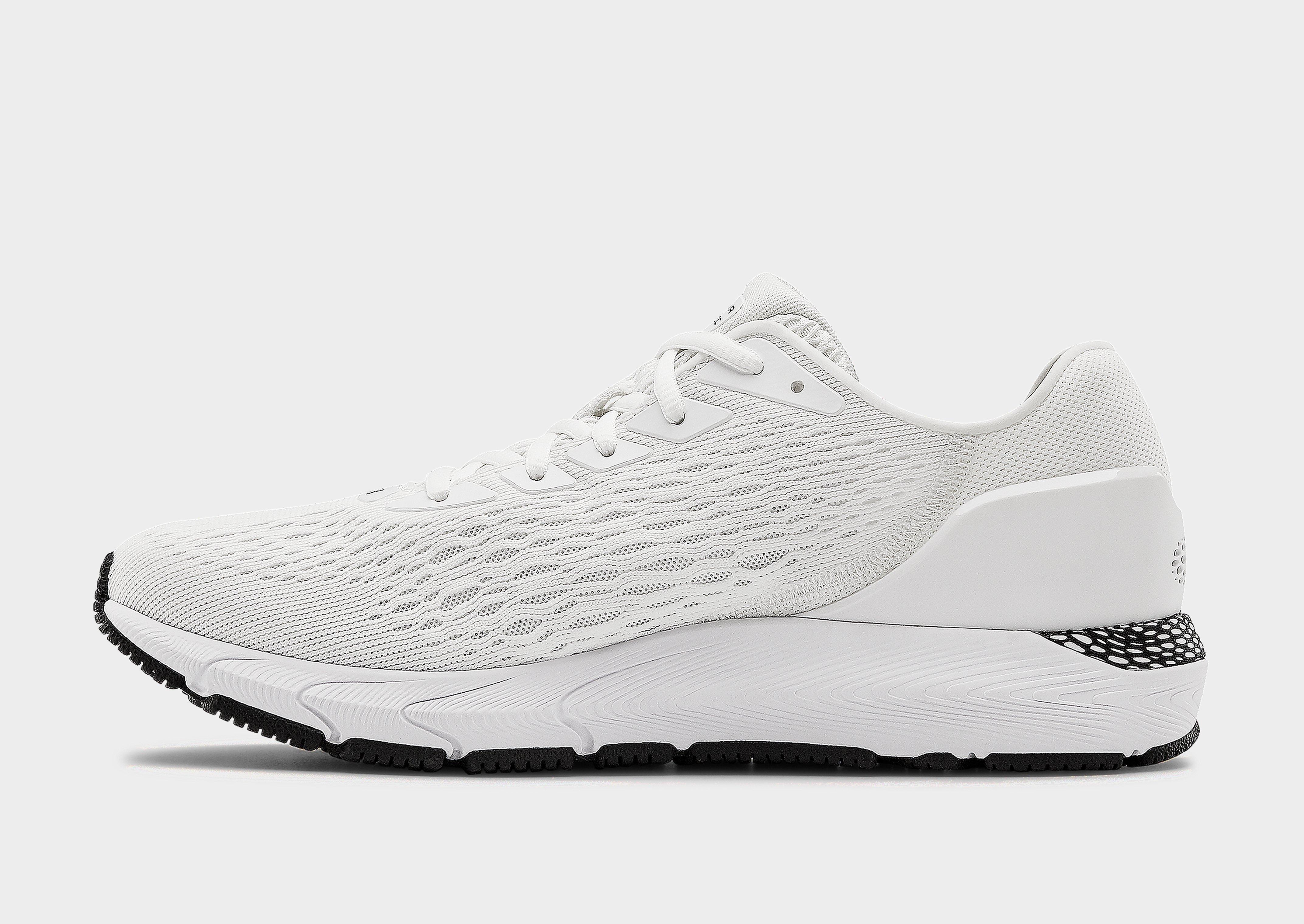 under armour hovr sonic white