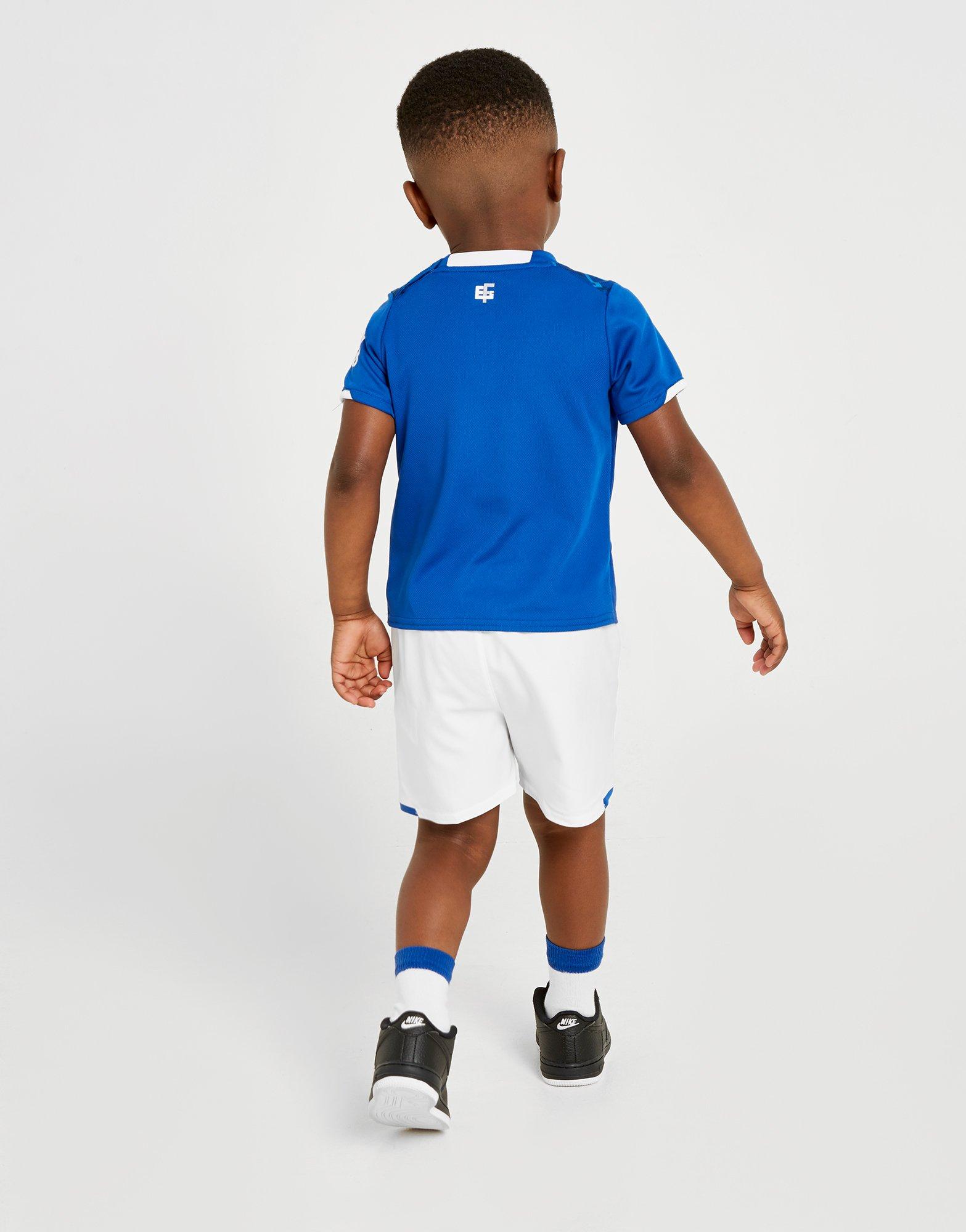 everton tracksuit
