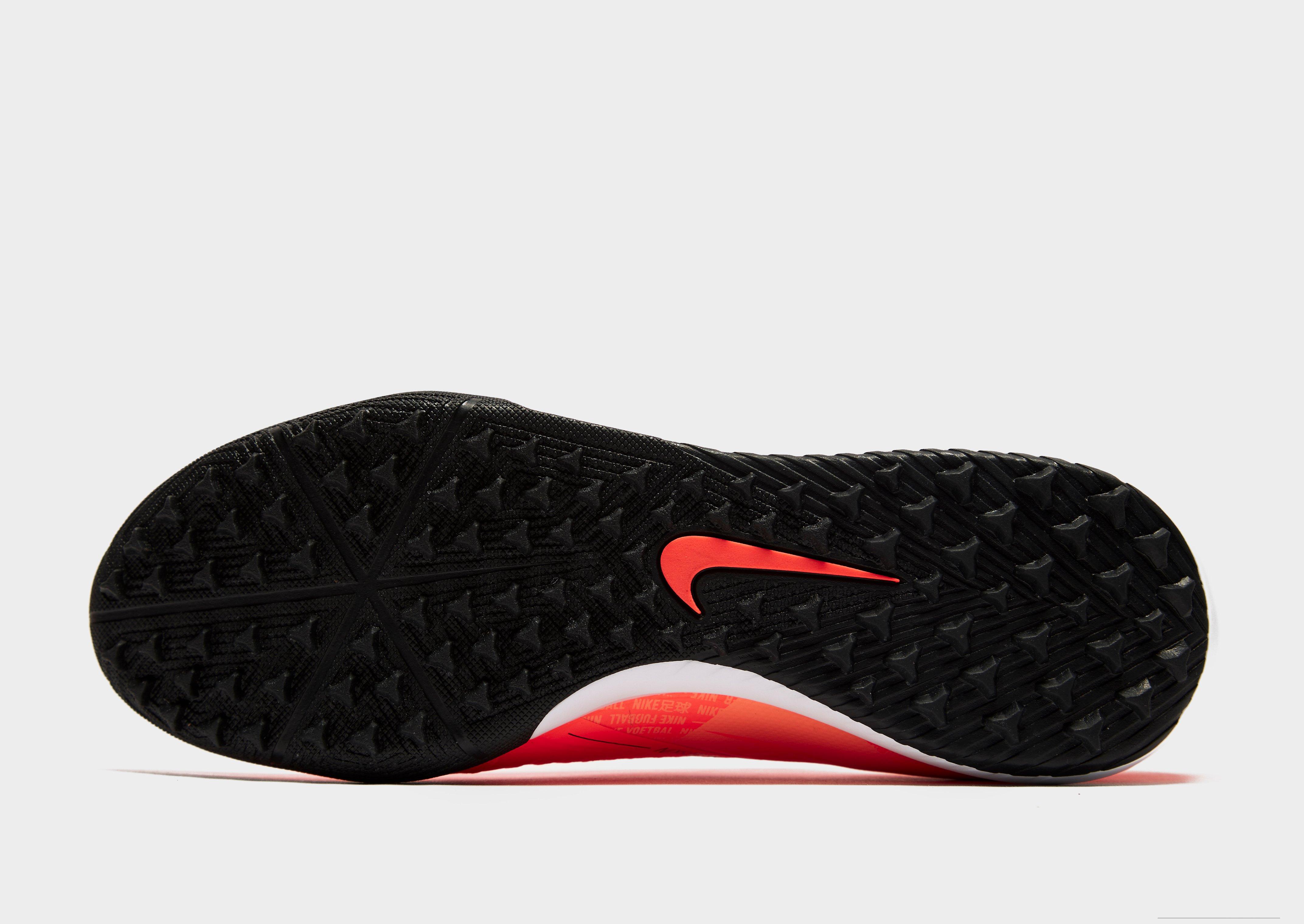 Nike Phantom Vision Academy DF IC Soccer Shoes Armory .