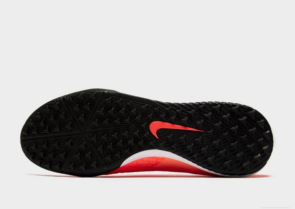 Nike Phantom Vision Academy DF Turf Shoes