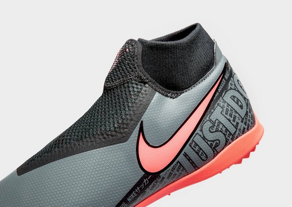 Nike React Phantom Vision Pro Dynamic Fit IC soccerloco