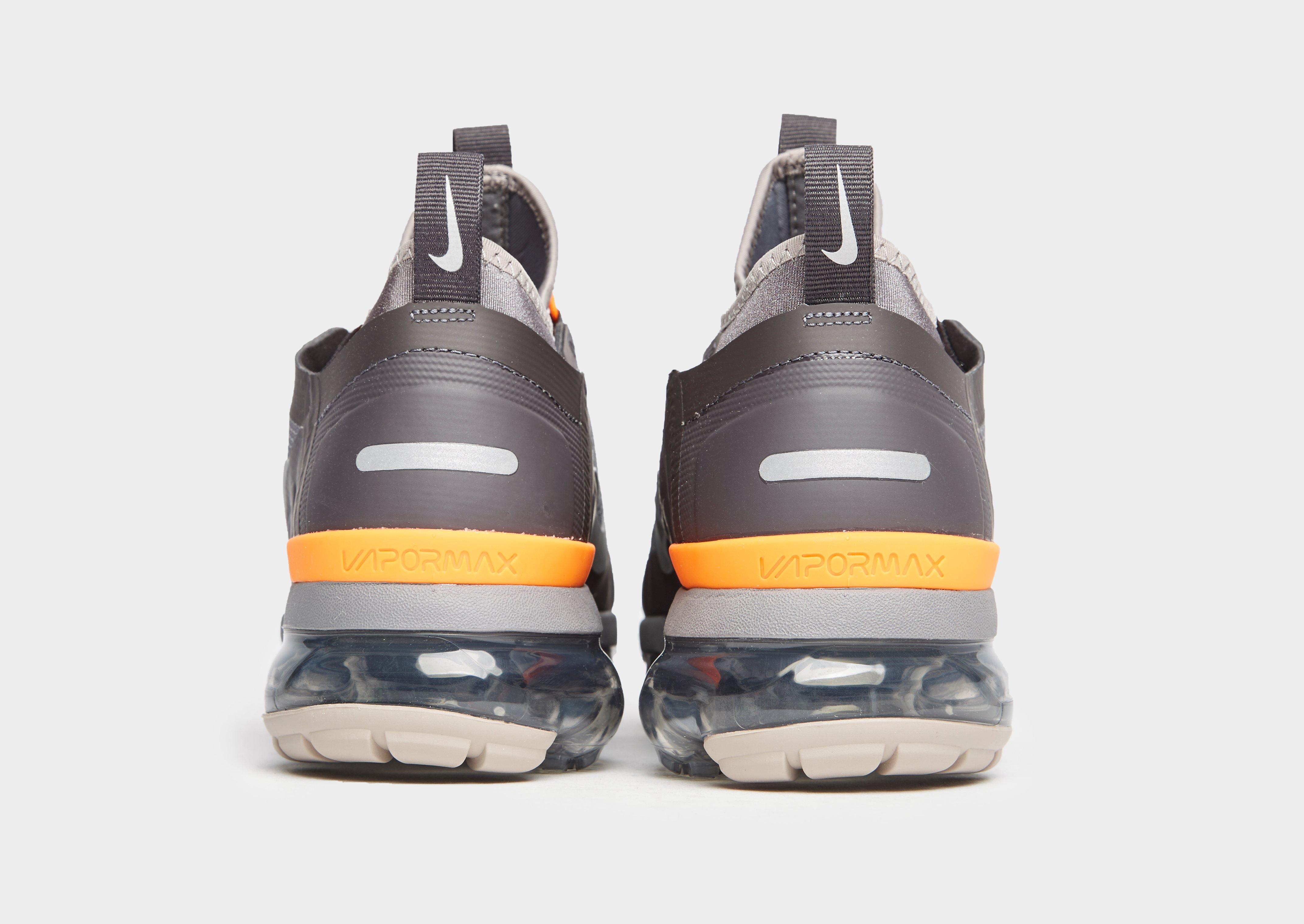NIKE NIKE AIR VAPORMAX FLYKNIT 3 3 GRAY LASER