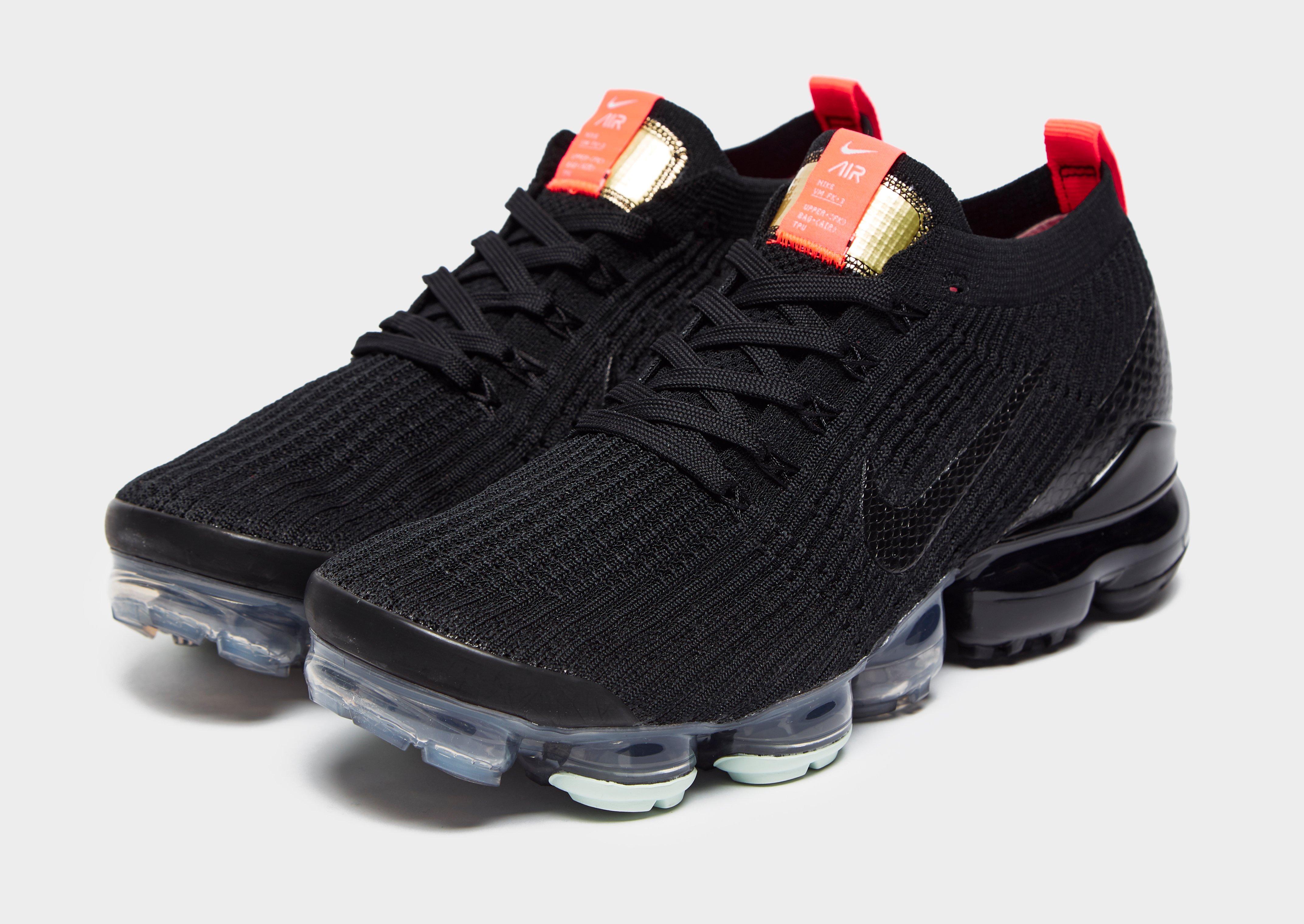 nike vapormax flyknit black orange