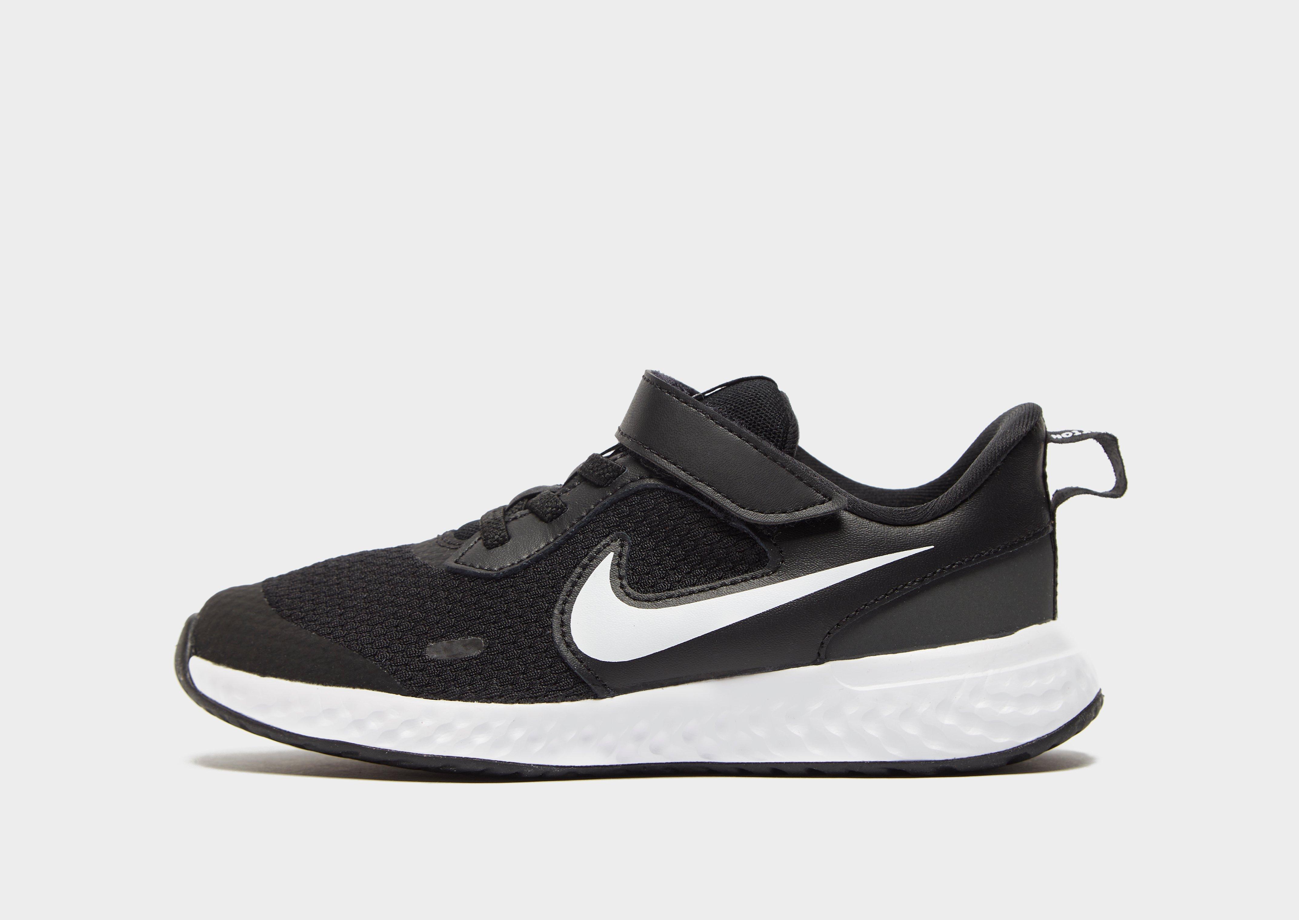 nike revolution 5 kids
