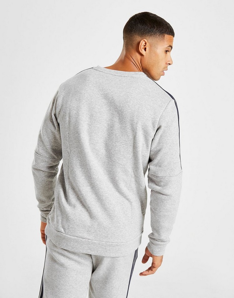 jd nike essential crew sweatshirt