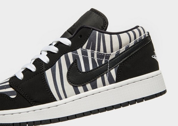 jordan low 1 junior