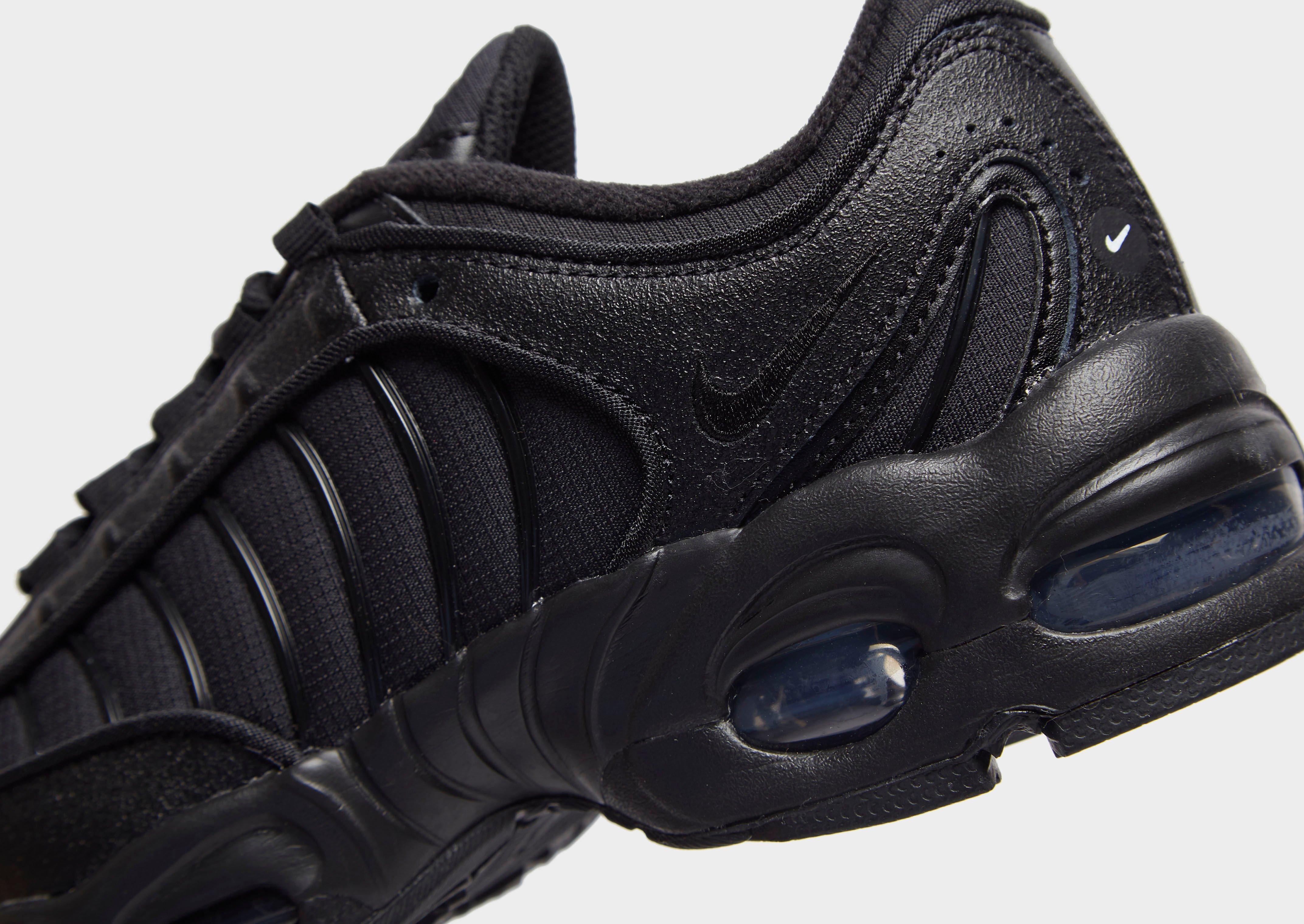 nike air max tailwind triple black