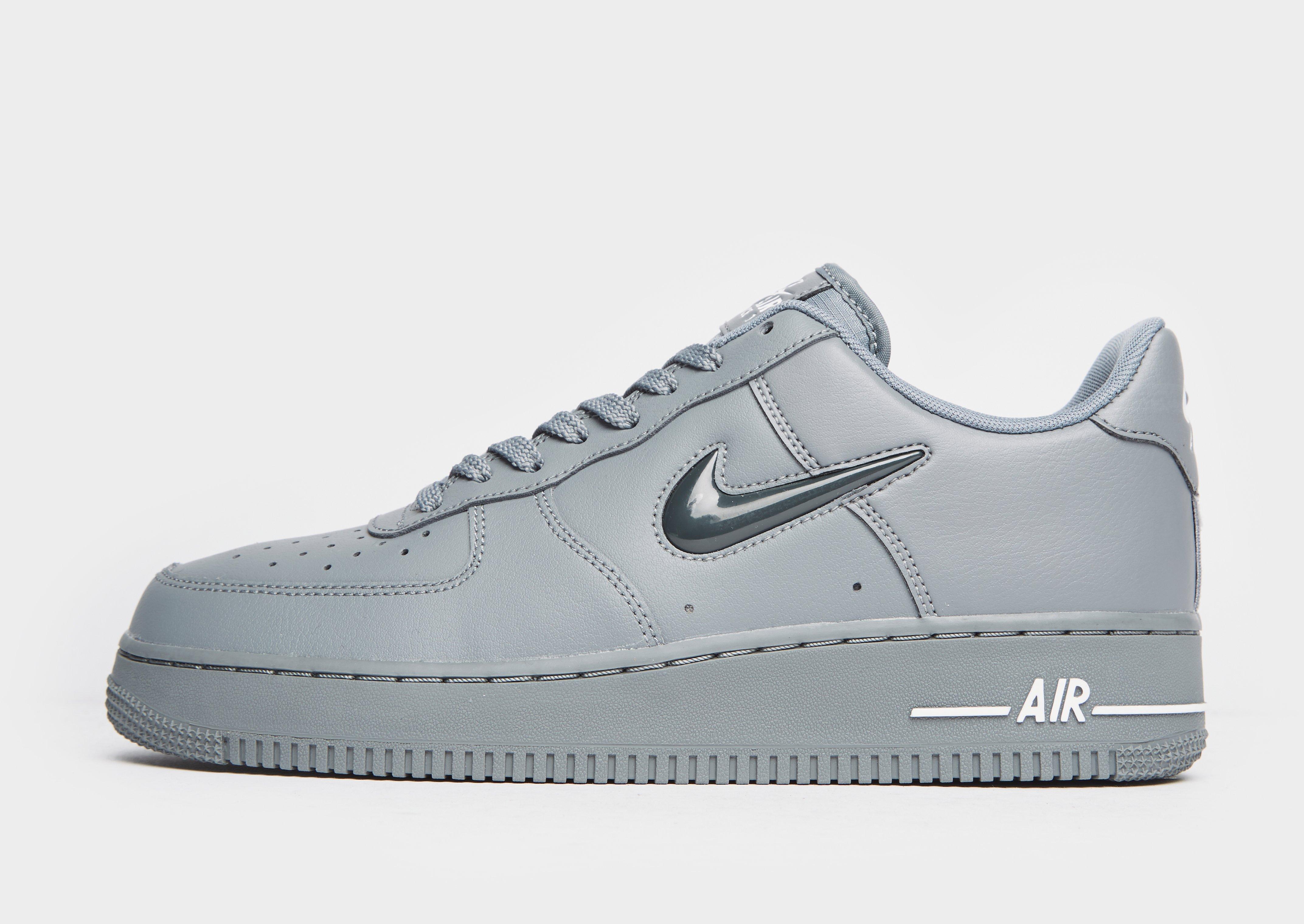 nike air force one grey