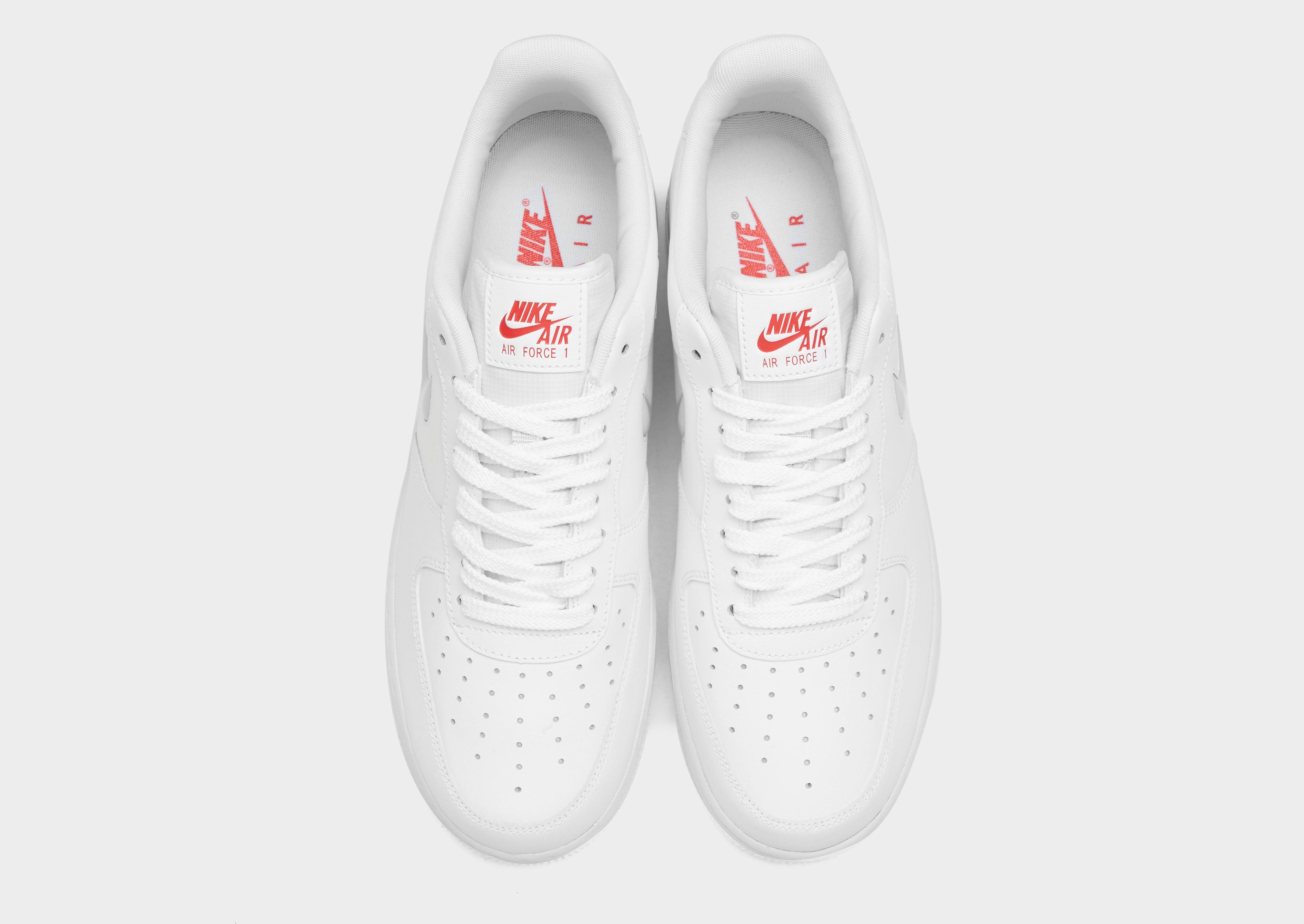 nike air force 1 essential jewel